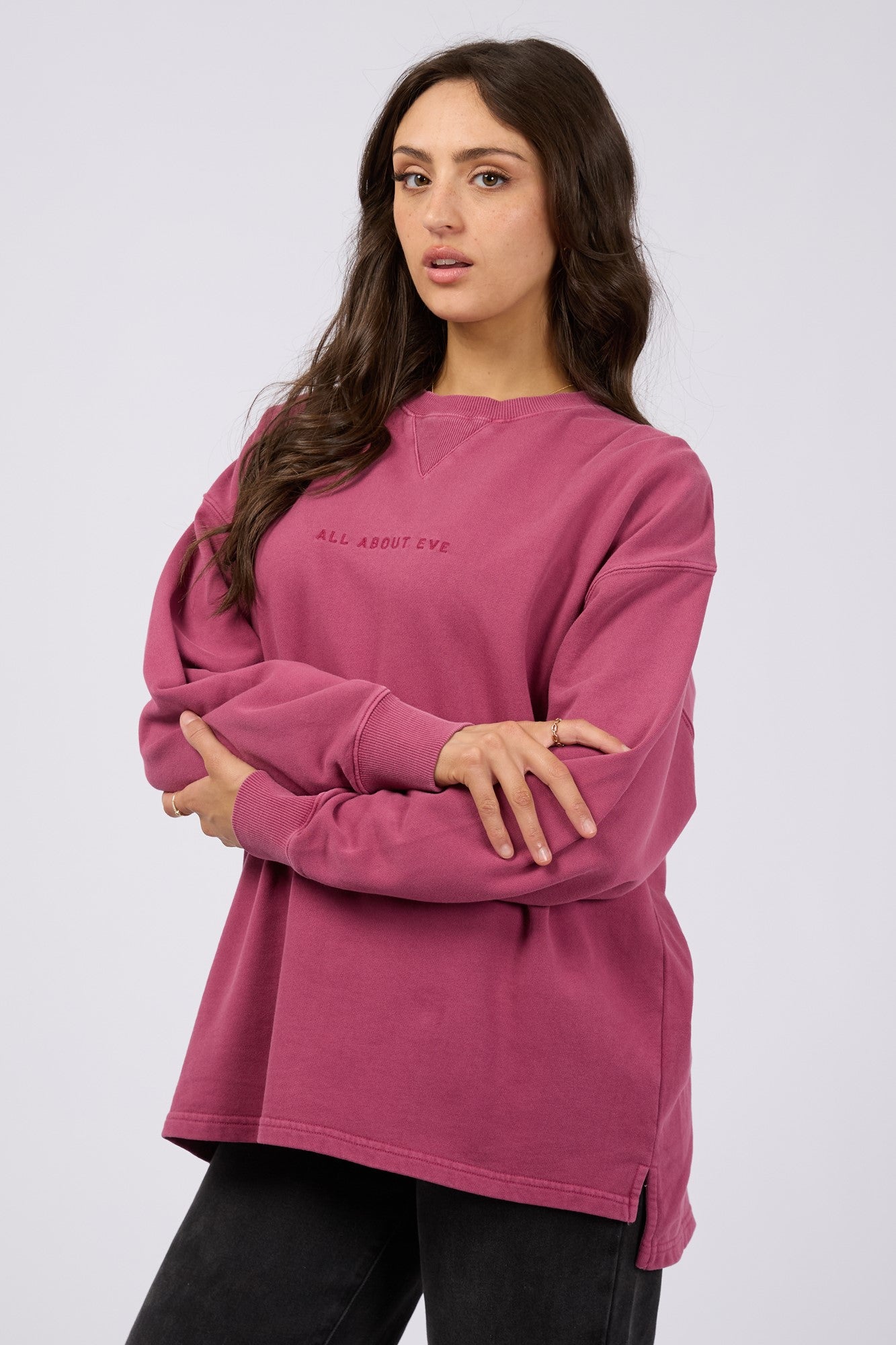 All About Eve AAE Washed Relaxed Crew Blush - Soft Vintage-Inspired Women's Sweatshirt for Casual Wear & Loungewear