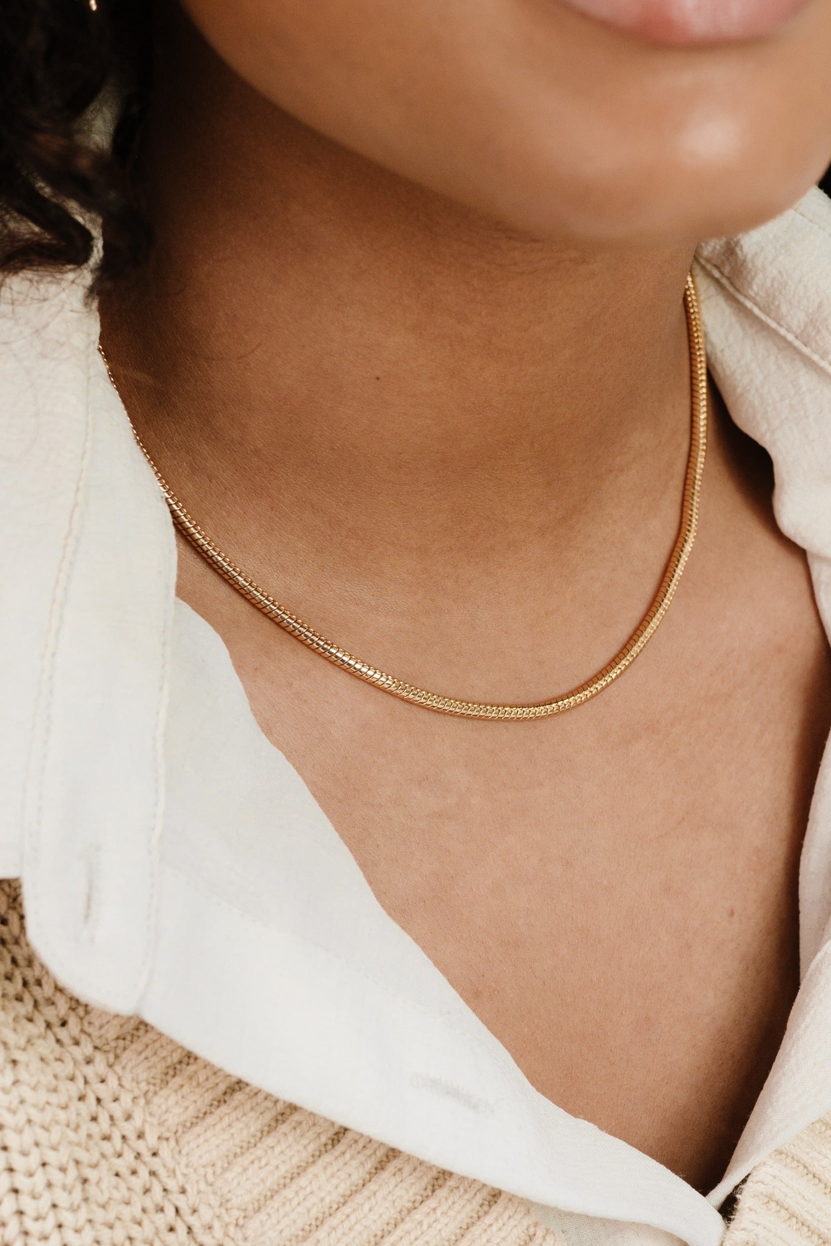 Elegant Classic Snake Chain Necklace for Women - 18K Gold Plated Dainty Layering Jewelry - Perfect for Everyday Wear, Gifts & Special Occasions