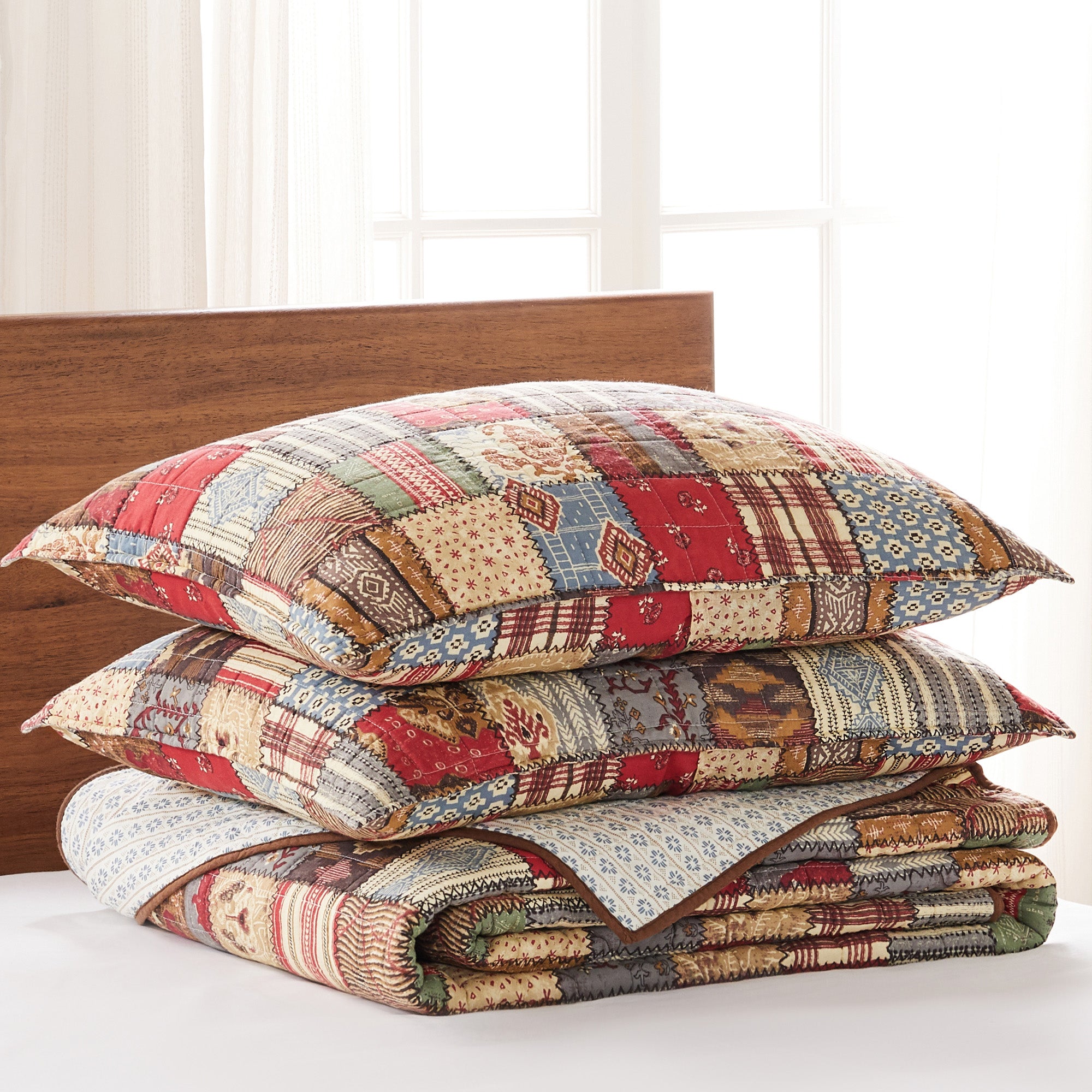 Ansara Queen Size Quilt Set - Soft Breathable Bedding Comforter with Matching Pillow Shams - Perfect for Master Bedroom, Guest Room & Cozy Home Decor