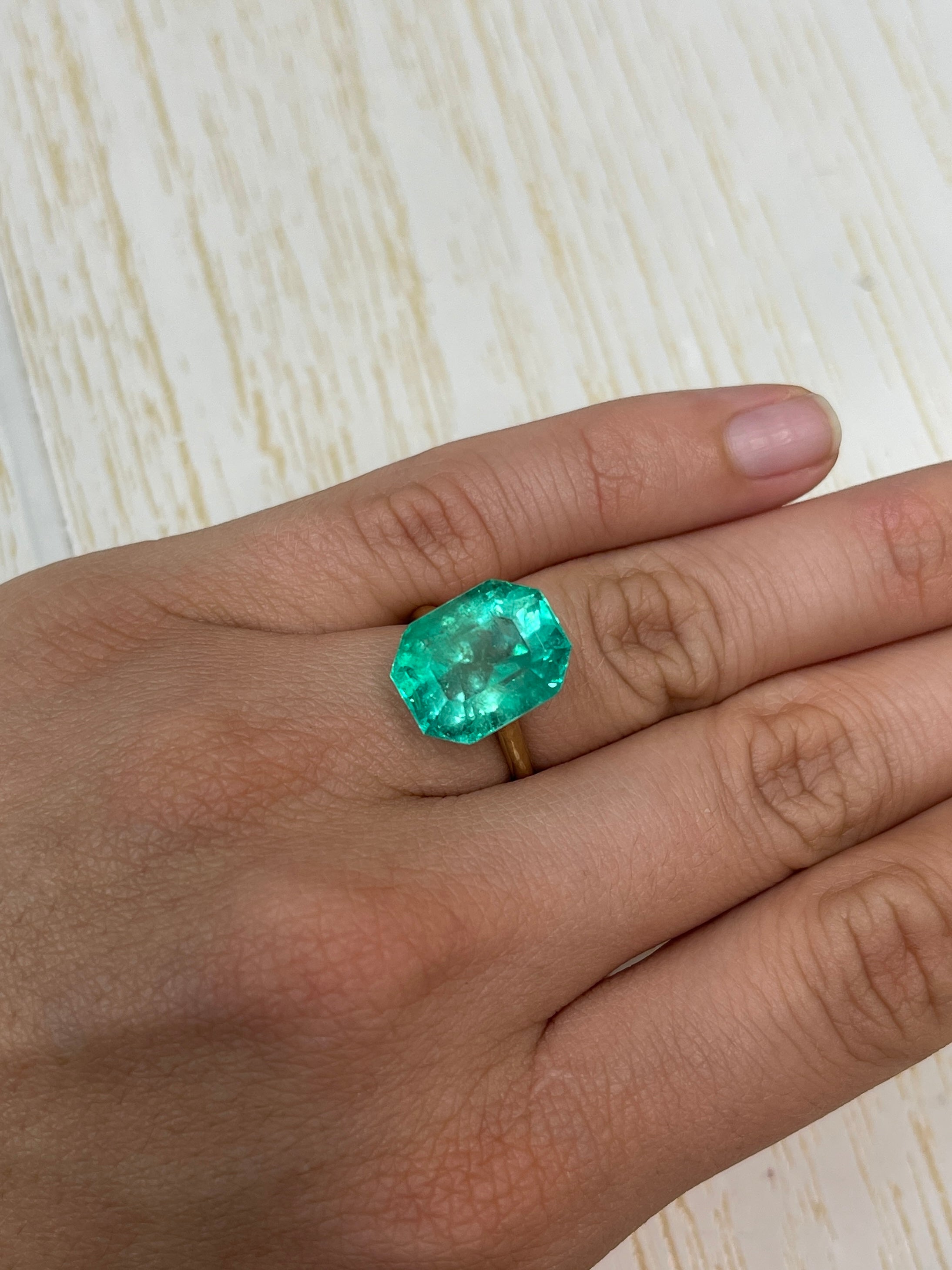 11.90 Carat Natural Colombian Loose Emerald - 15x12mm Emerald Cut Gemstone for Jewelry Making & Engagement Rings