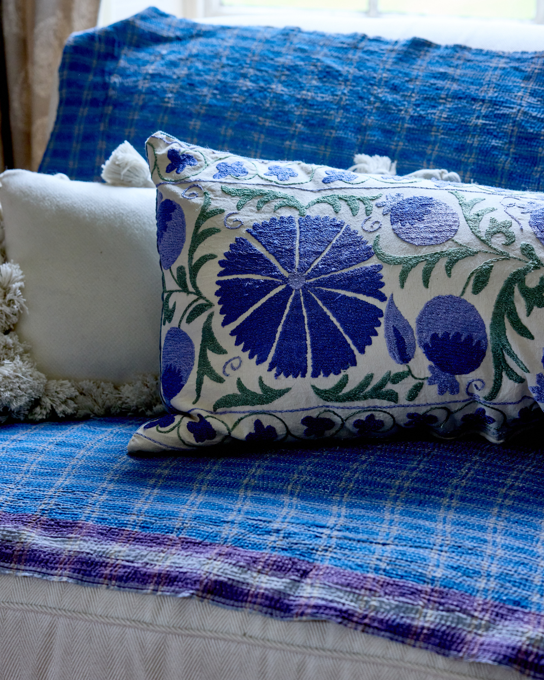 Blue & Green Rectangle Suzani Cushion Cover - Bohemian Home Decor Pillow Case for Sofa, Bed, Chair - Perfect for Living Room, Bedroom & Outdoor Use