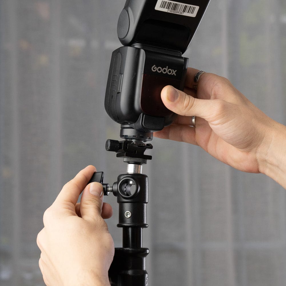 Professional Flash Cold Shoe Mount with 5/8