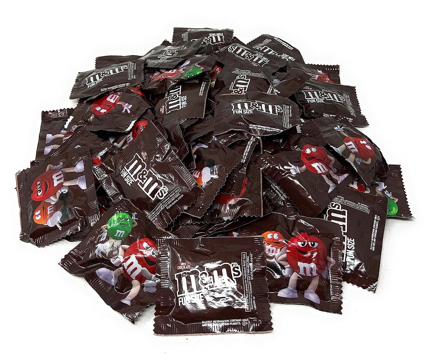 M&M's Original Chocolate Candy Fun Size Packs - 1.5 Lbs Bulk (24 Oz) - Assorted Colors for Parties, Halloween, Christmas & Office Snacks - American Classic Chocolate Treats