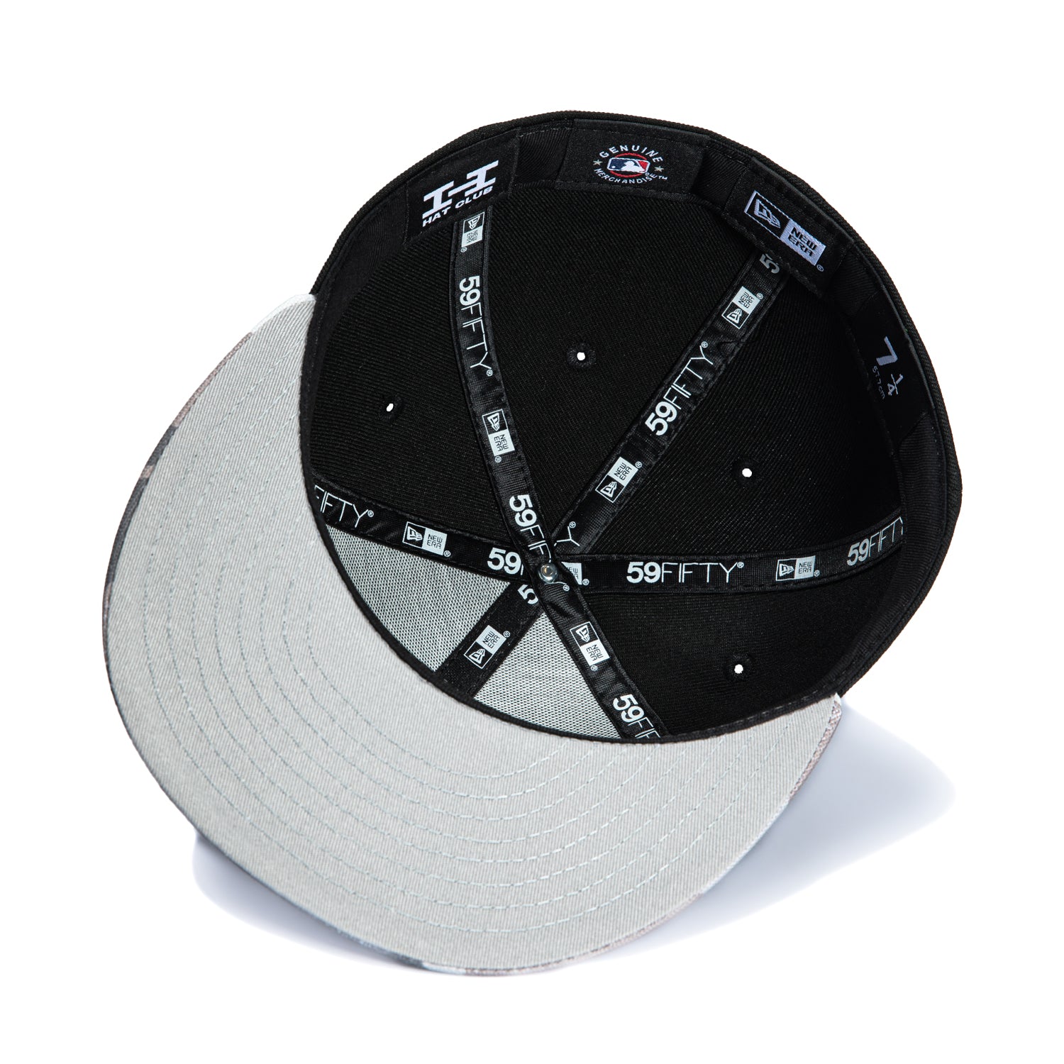 New Era 59Fifty Surveillance Pack New York Yankees Adjustable Baseball Cap - Black & Camo for Men, Women - Perfect for Baseball Games, Streetwear Fashion & Outdoor Activities