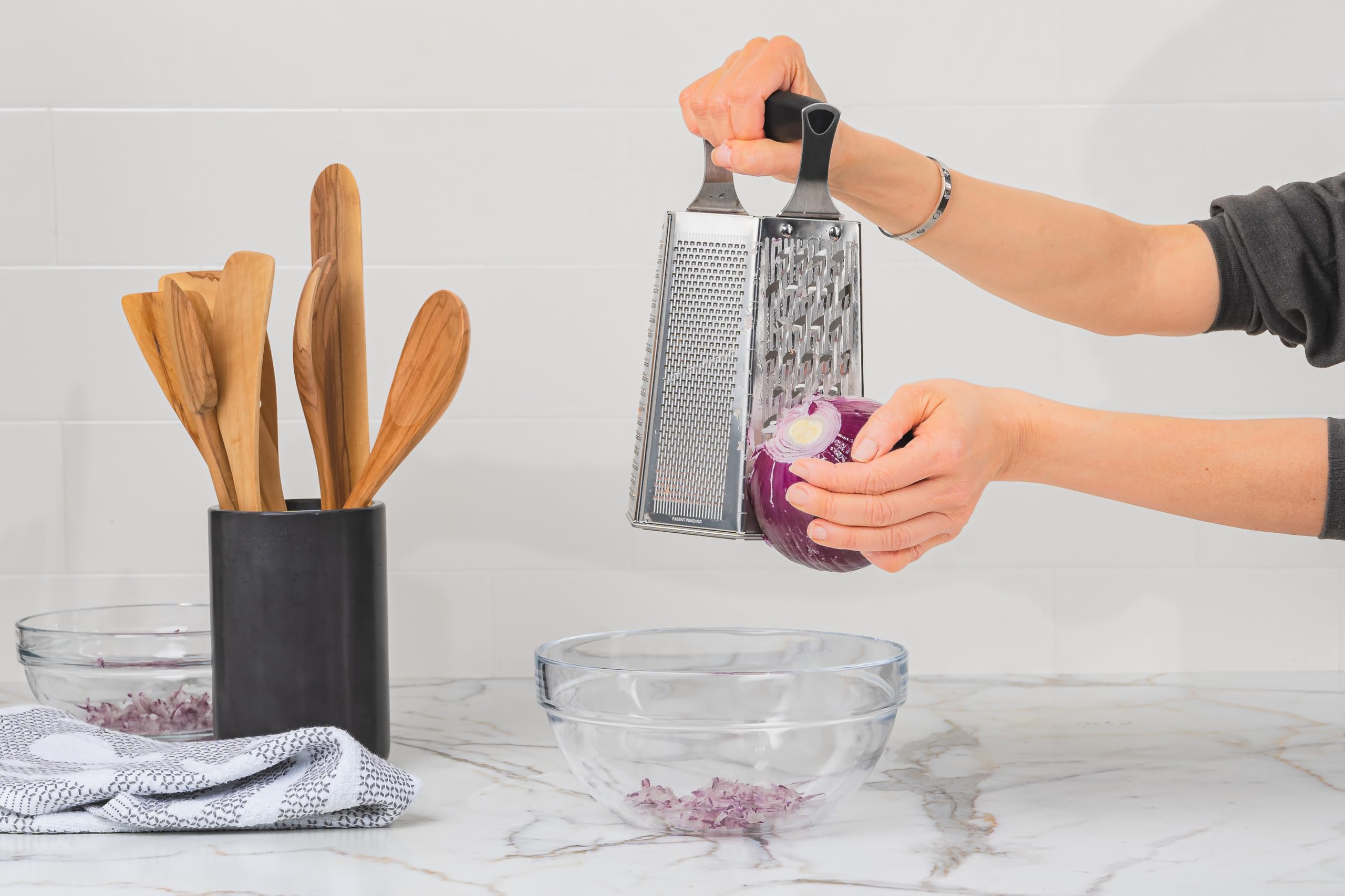 CUISIPRO 6-Sided Stainless Steel Box Grater for Cheese, Vegetables & Fruits - Perfect for Kitchen, Baking & Food Prep