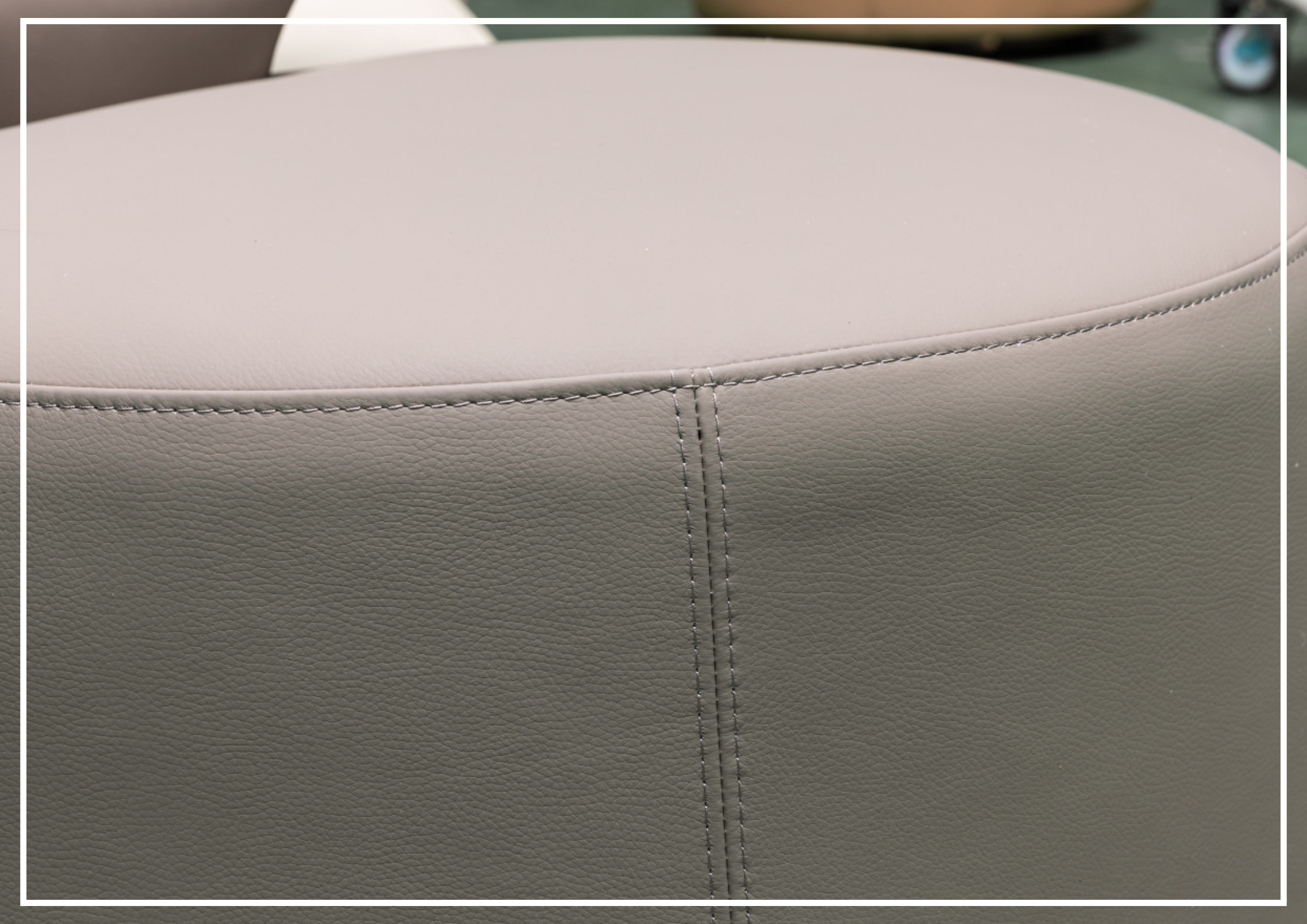 Klaussner Pavia Leather Swivel Chair with Foam Back & Seat Cushion - Modern Office Chair for Home & Office Workspace, Comfortable Desk Chair for Working, Studying or Gaming