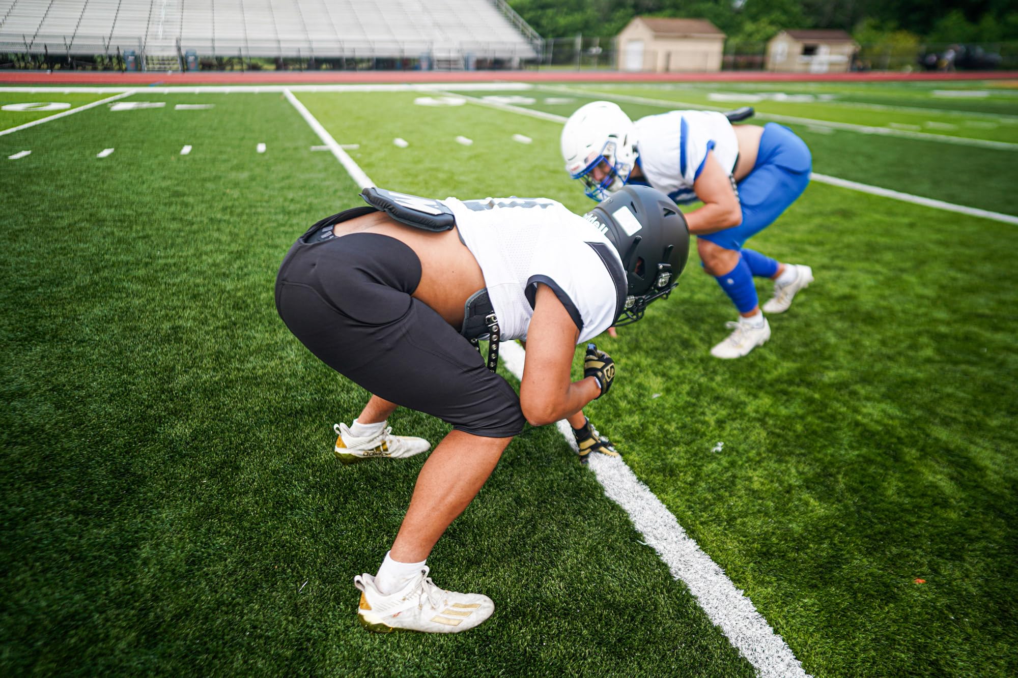 Elite Flex Integrated Football Pants for Adults - Breathable & Flexible Sports Pants for Football Training & Games - Perfect for Practice, Matches & Outdoor Sports Activities