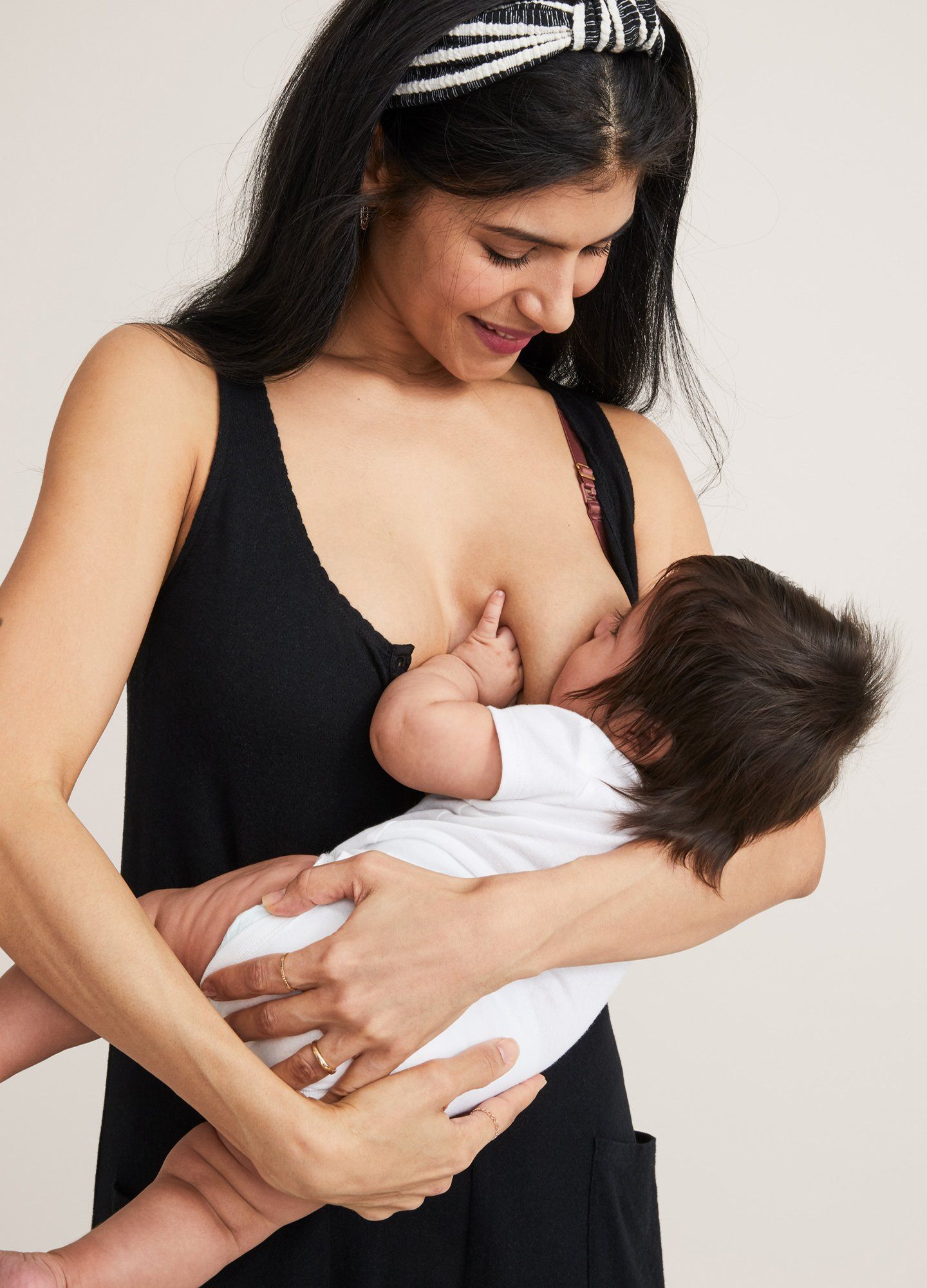24/7 Feeding Jumpsuit for Newborns & Infants - Soft, Comfortable & Convenient Baby Romper for Breastfeeding & Diaper Changes - Perfect for Daycare, Travel & Home Use