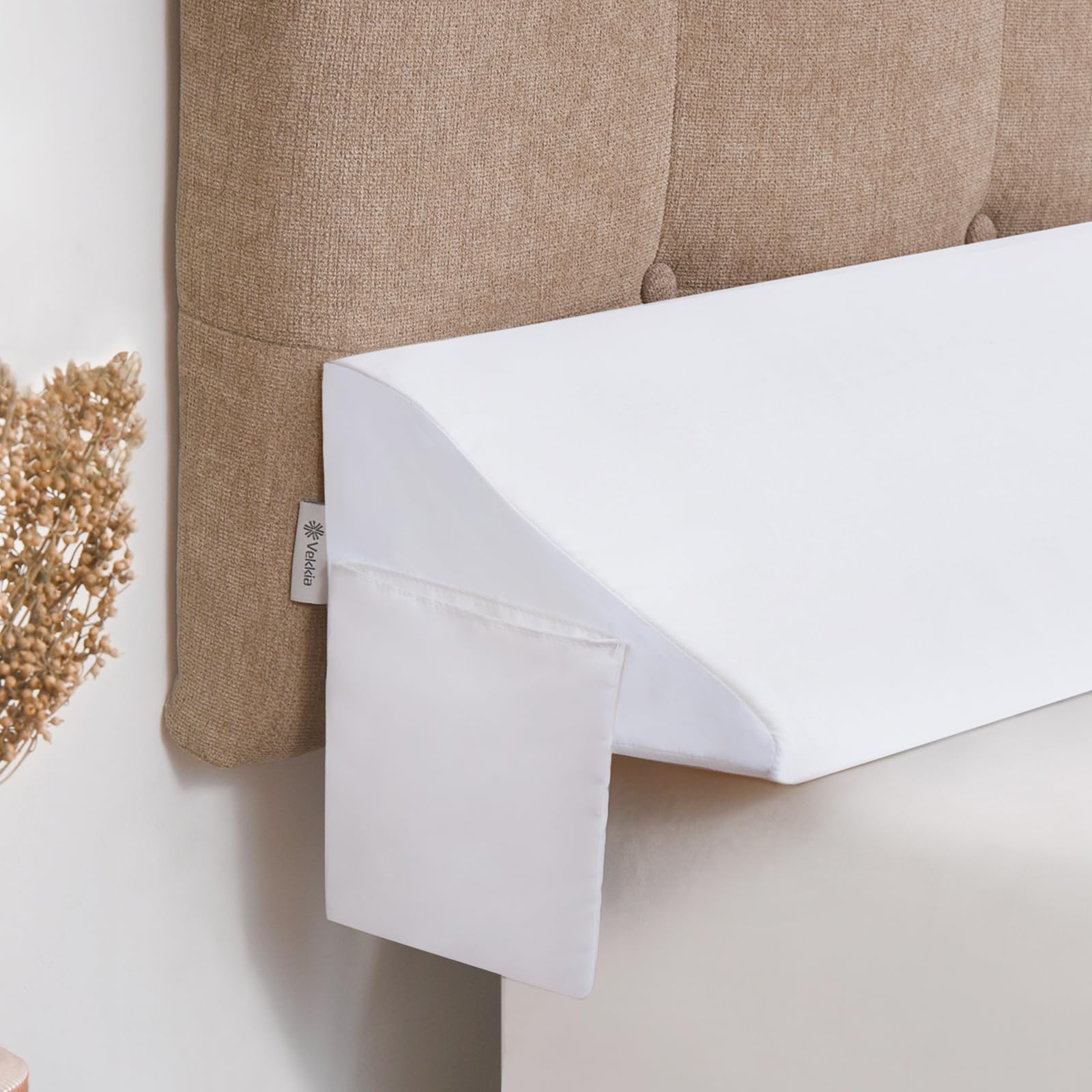 Vekkia Queen Size Bed Wedge Pillow - Headboard Gap Filler for Mattress, 0-4.5