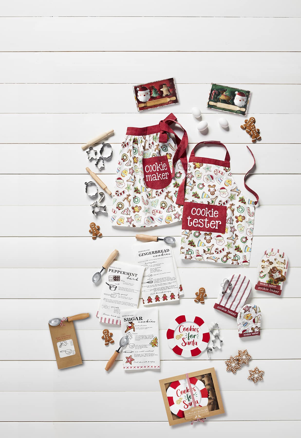 Mud Pie Kids Christmas Oven Mitt Set - Holiday Baking Accessories for Children - Perfect for Christmas Cookie Baking & Family Kitchen Activities