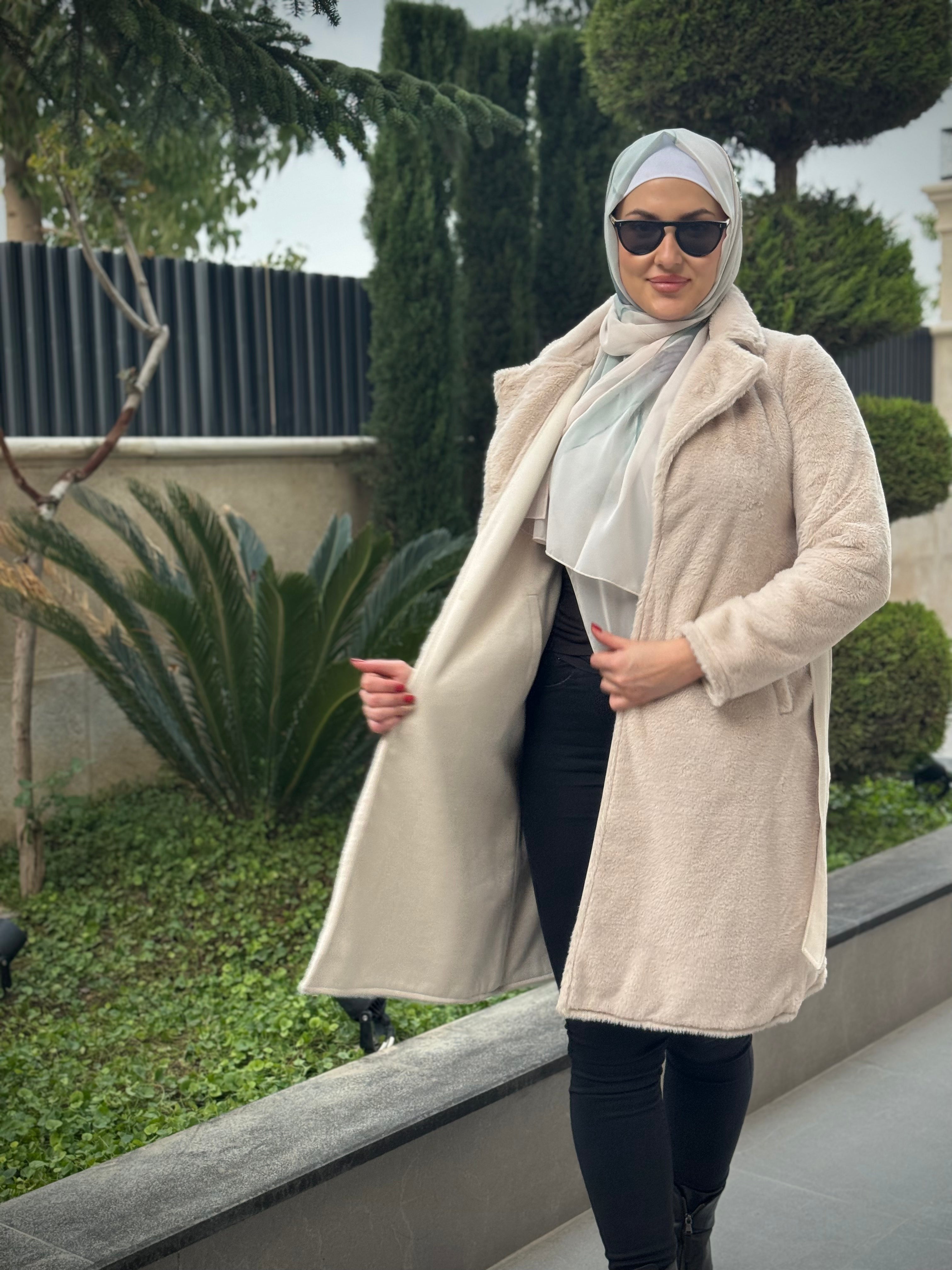 Double Face Fur Jacket for Women - Soft & Warm Reversible Winter Coat - Perfect for Outdoor Activities & Casual Wear
