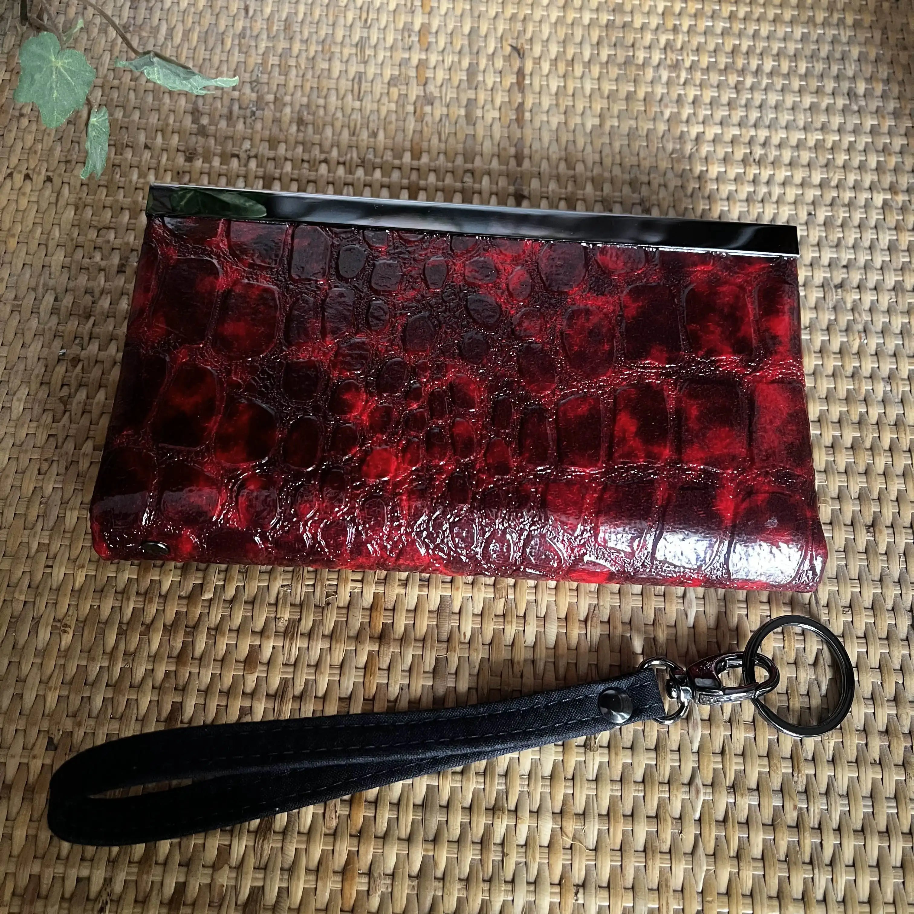 Diva Red Alligator Faux Leather Crossbody Bag with Gunmetal Hardware - Stylish Vegan Purse for Women, Perfect for Parties, Date Nights & Everyday Use