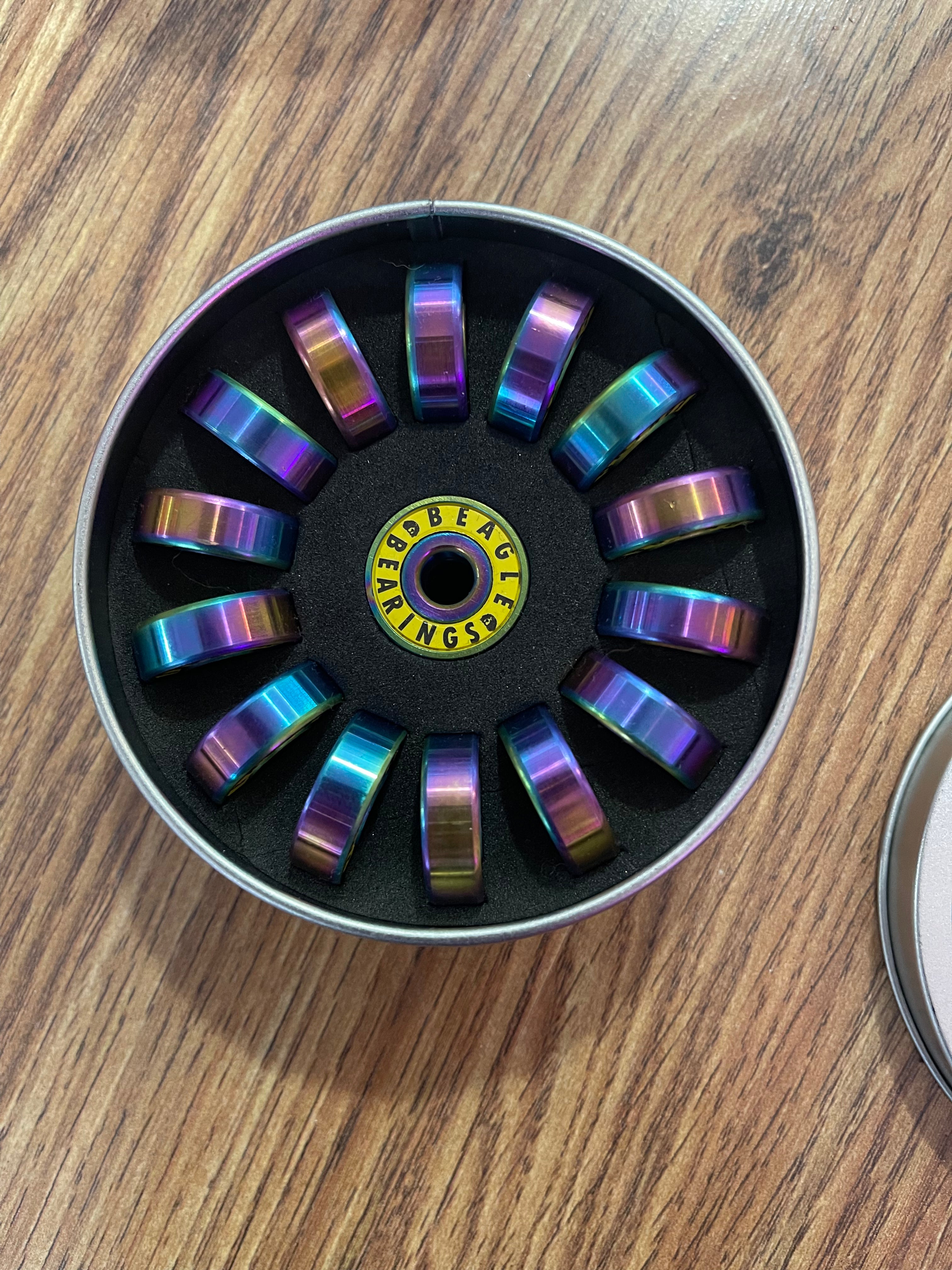 Beagle Bearings 1 - High Precision Skateboard Bearings for Smooth Riding | Perfect for Skateboards, Longboards & Roller Skates
