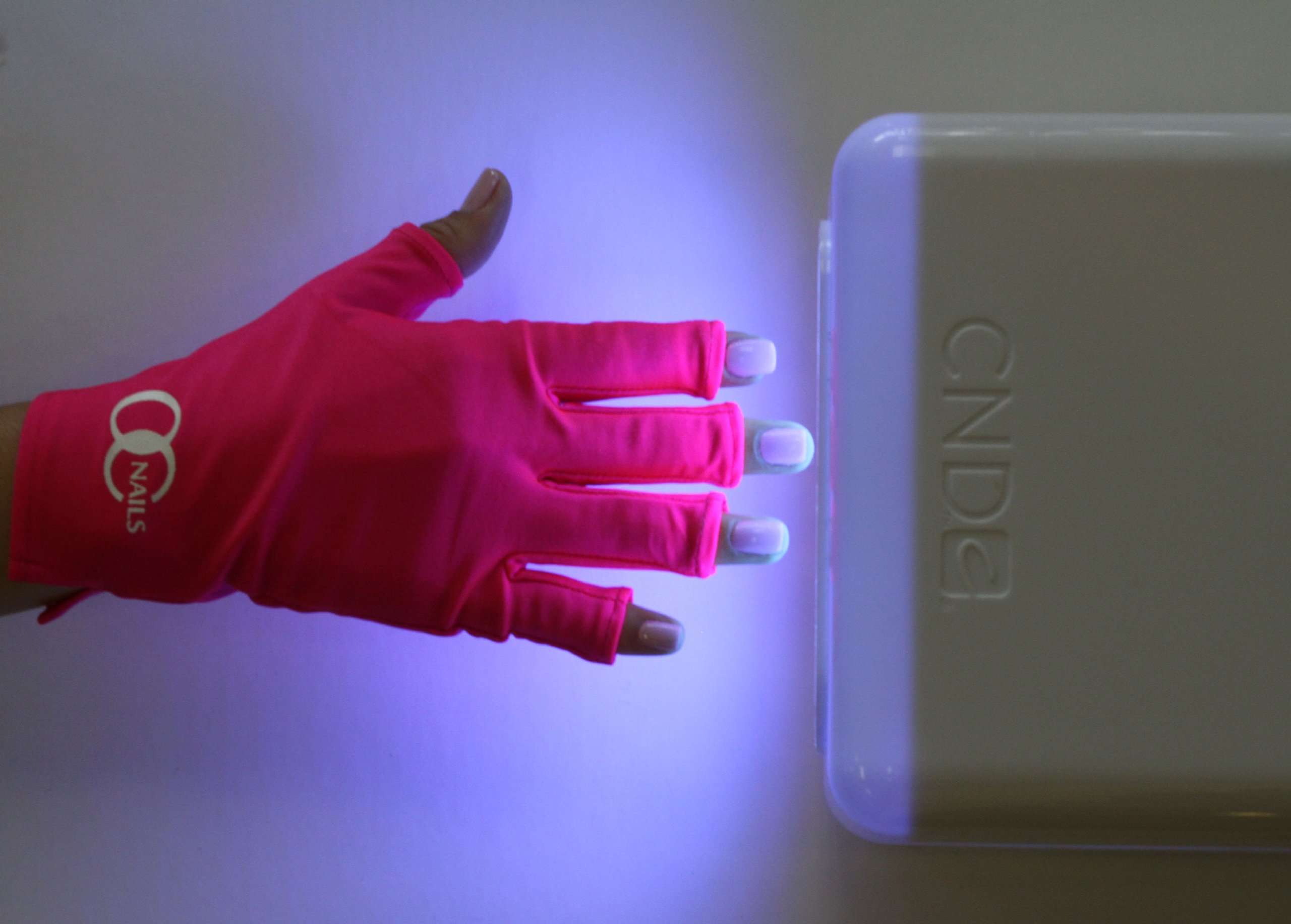 UV/LED Lamp Protective Gloves for Gel Manicures - Hot Pink Sunscreen Gloves to Prevent Hand Darkening - Perfect for Nail Salons & At-Home Nail Care