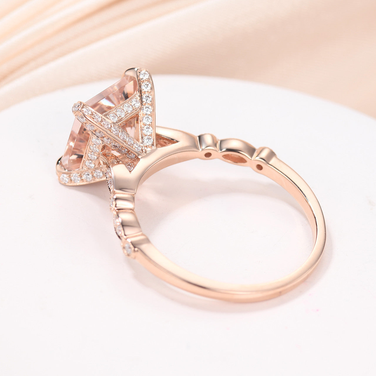 8mm Natural Morganite & Diamond Hidden Halo Rose Gold Wedding Ring for Women - Elegant Princess Style Engagement Ring, Perfect for Proposals, Anniversaries & Bridal Jewelry