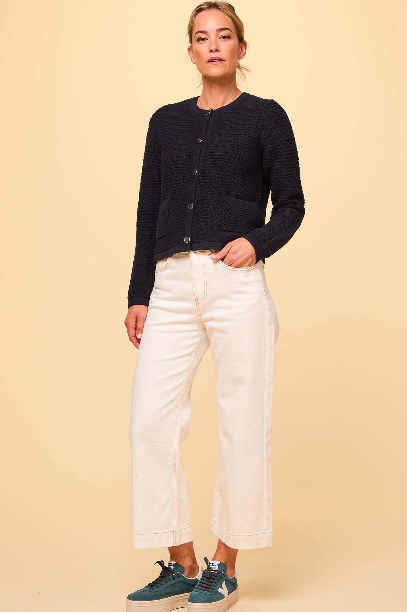 Stylish Denim Wide Leg Crop Jean in Ecru - Perfect for Casual Outfits & Everyday Wear