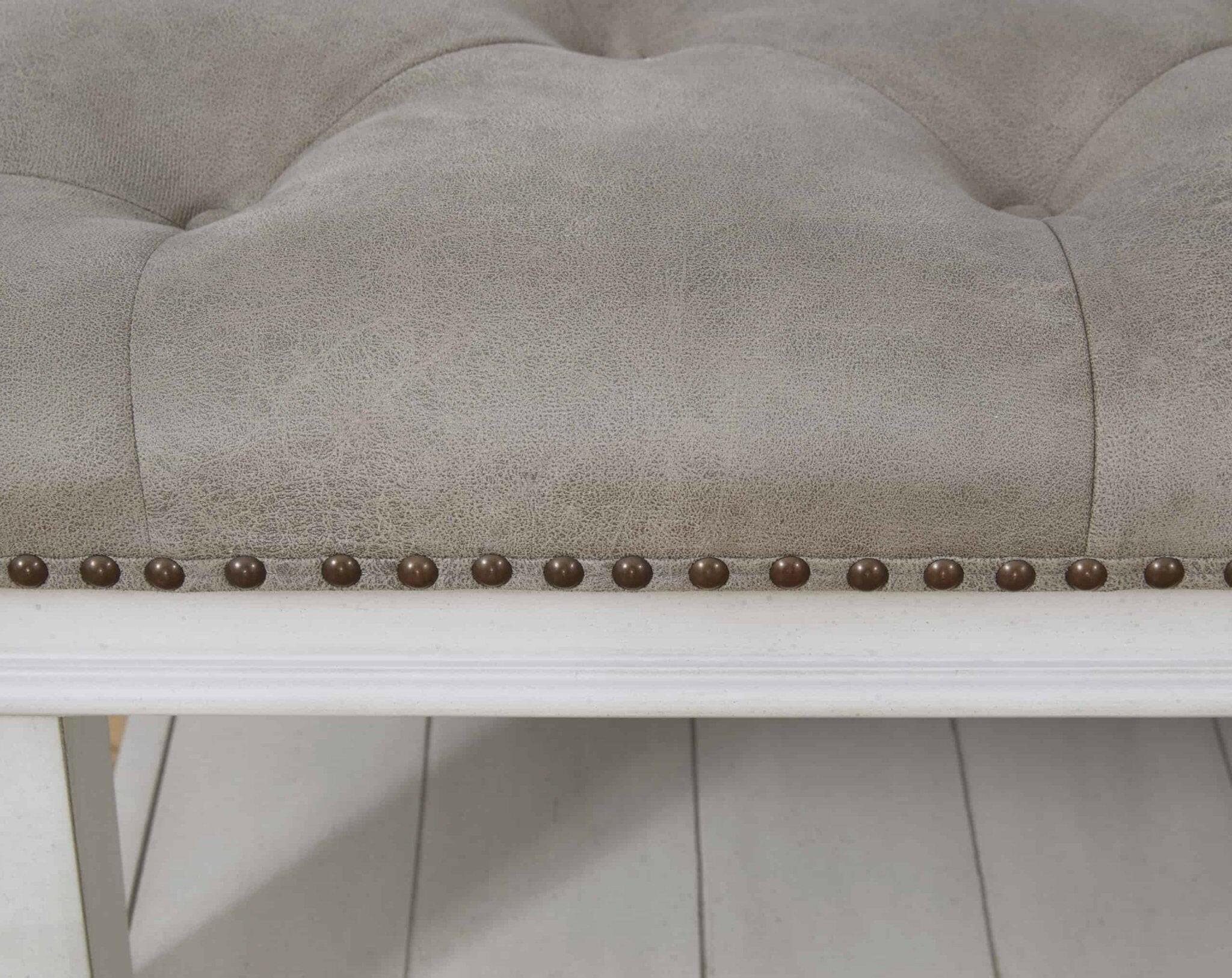 Kanwyn Upholstered Ottoman T937 21 - Modern Storage Footrest Stool with Tufted Design for Living Room, Bedroom & Nursery - Perfect for Extra Seating, Storage & Home Decor