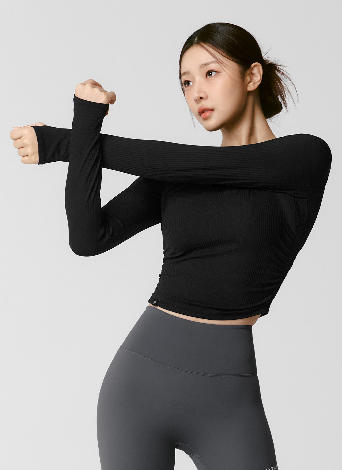 Stylish Side Shirring Crop Long Sleeve Top for Women - Perfect for Casual Outings, Date Nights & Layered Outfits