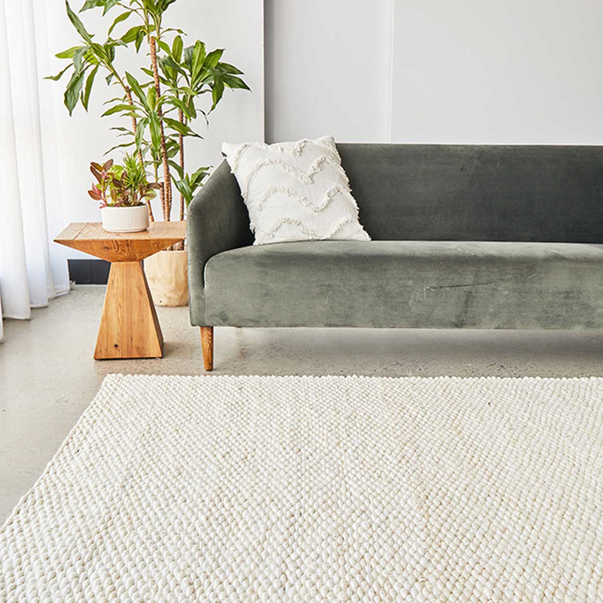 Premium White Hive Rug - Soft Modern Geometric Design for Living Room, Bedroom & Office - Non-Slip Comfortable Area Rug for Home Decor