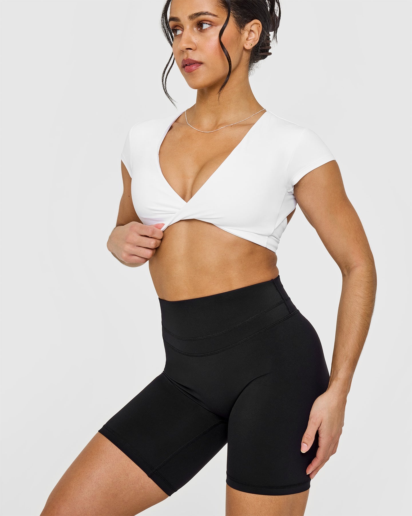 Trendy White Twist Front Short Sleeve Crop Top for Women - Perfect for Summer Outfits, Beach Vacations & Casual Wear