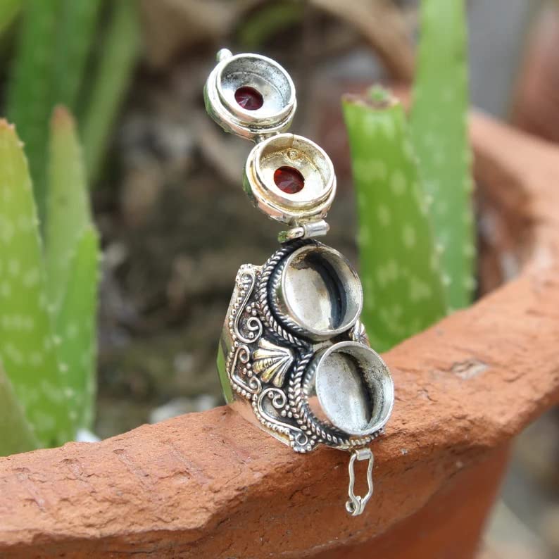 Garnet Box Ring - 925 Sterling Silver Poison Box Ring, Two Box Boho Style Pillbox Ring | Handmade Vintage Statement Jewelry, Openable Gift for Women | Perfect for Gothic Fashion, Boho Chic Outfits & Unique Gifts