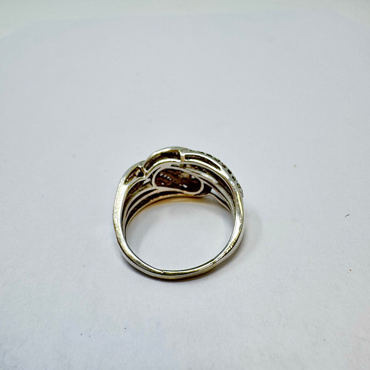 14K White Gold Diamond Ring for Women - Elegant Solitaire Engagement & Wedding Band - Perfect for Proposals, Anniversaries, and Special Occasions