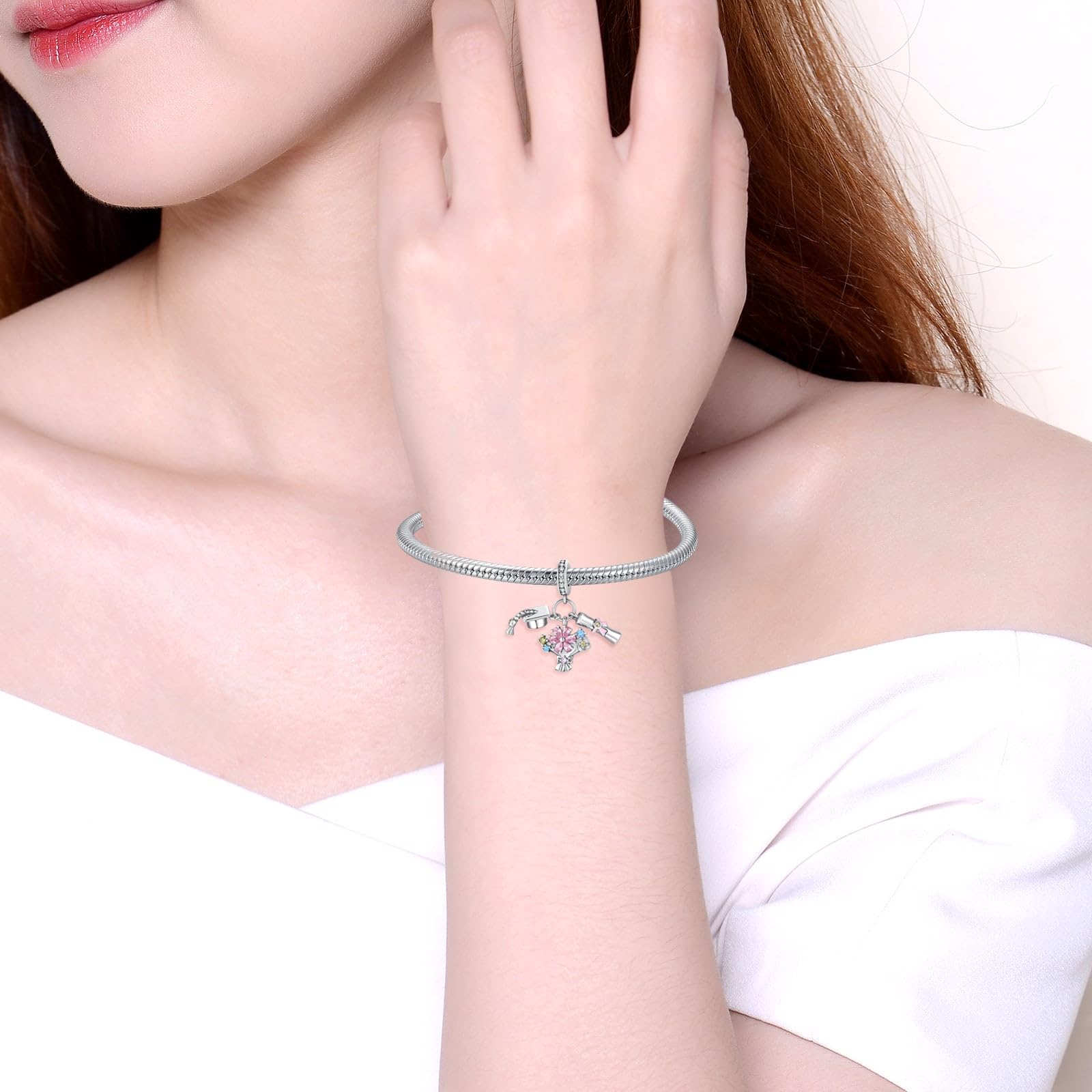 925 Sterling Silver Heart Dangle Charm - Birthday Gift Jewelry for Women, Family & Friends - Perfect for Bracelets & Necklace Pendants - Romantic Fashion Accessory for Anniversaries, Valentine's Day & Special Occasions
