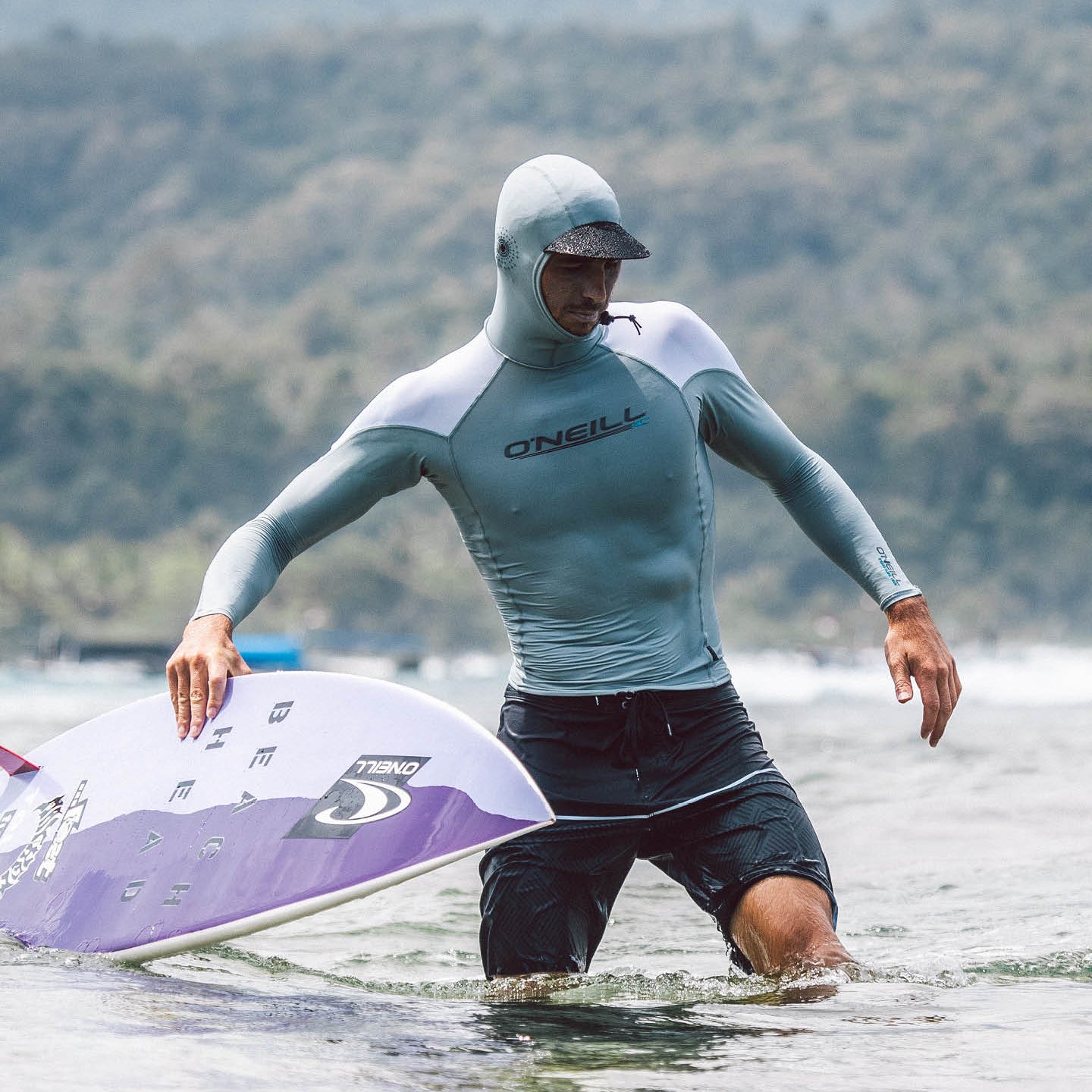 O'Neill Premium Skins O'Zone Long Sleeve Rash Guard with Hood - Cool Grey White/White - UV Protection Surfing & Swimming Shirt for Men & Women