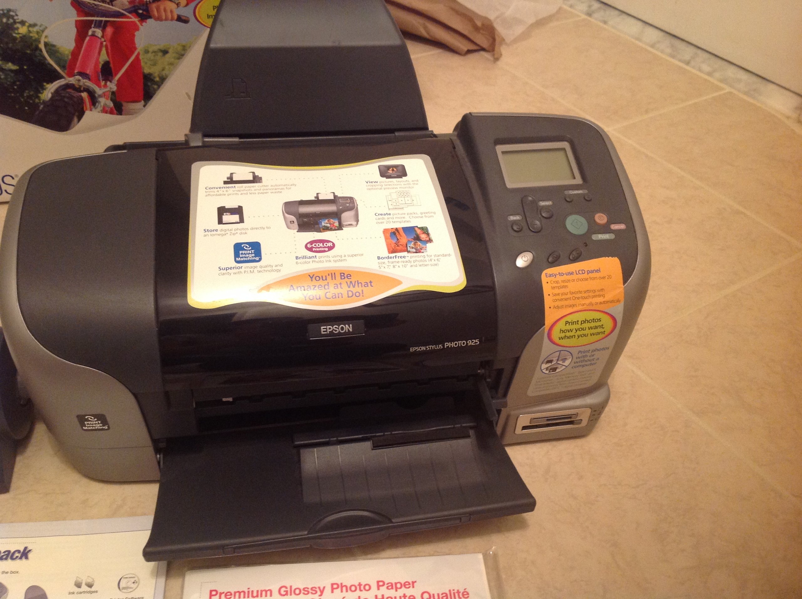 Epson Stylus Photo 925 High-Quality Photo Printer - Professional Inkjet Printing for Home & Office, Perfect for Photography Enthusiasts & Small Businesses