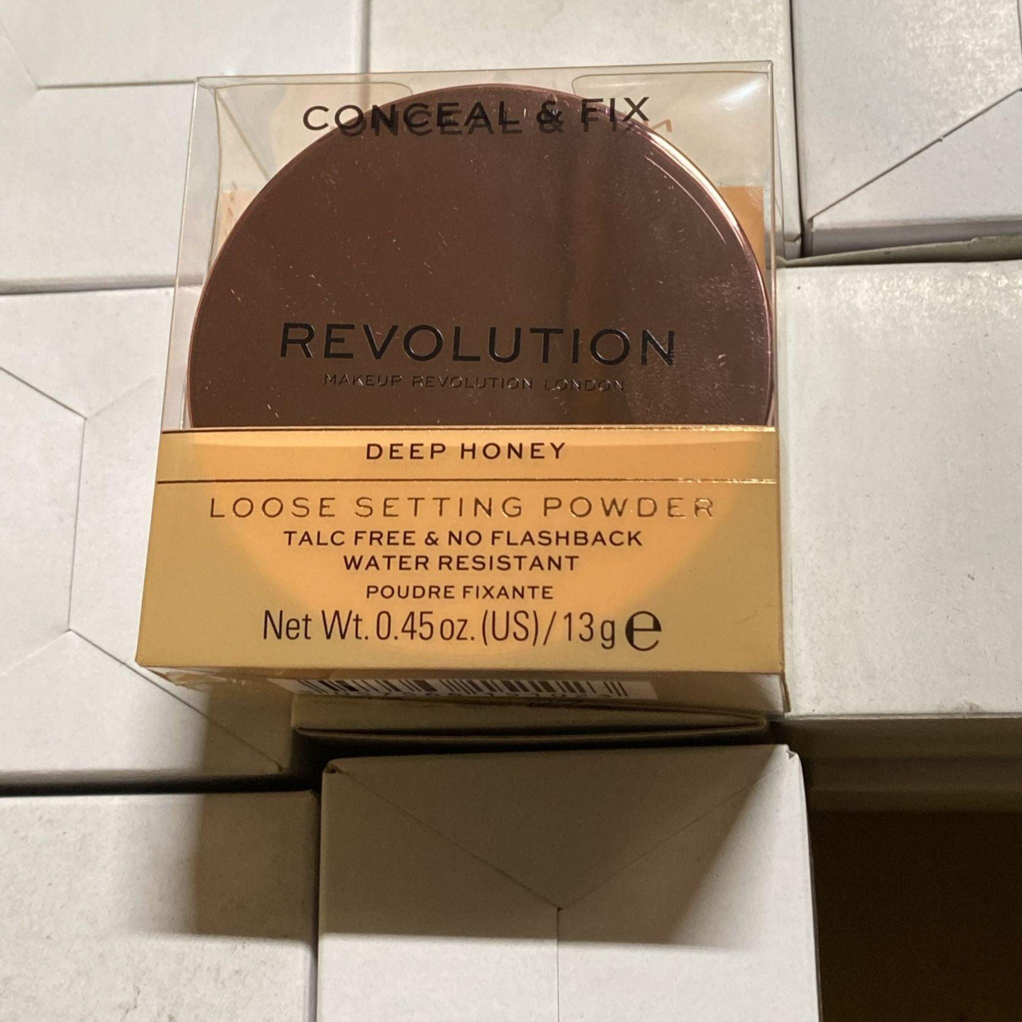 Revolution Conceal & Fix Deep Honey Loose Setting Powder - Talc Free, No Flashback, 0.45oz (30 Pcs Lot) | Oil Control & Pore Minimizing for Flawless Makeup Finish - Perfect for Photography, Weddings & Daily Wear