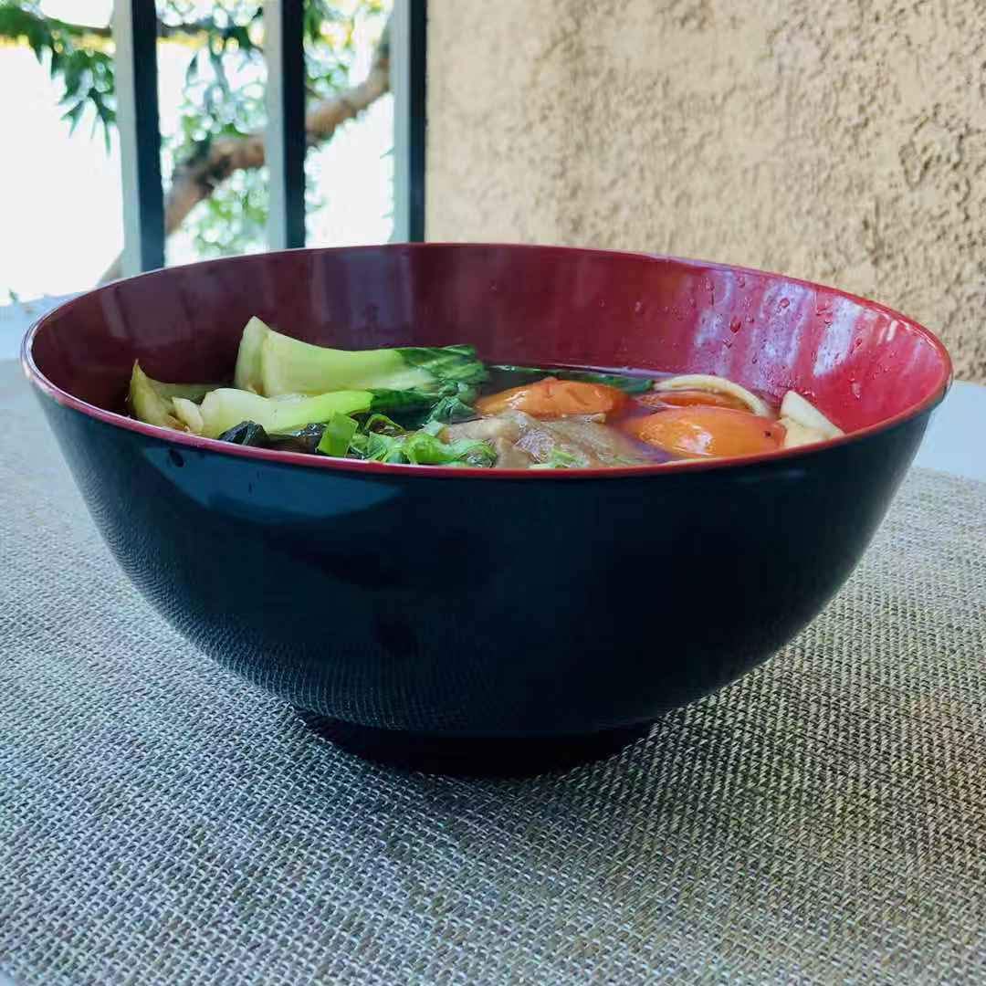 JapanBargain 2396 - Large 52oz Japanese Style Plastic Soup Bowls for Ramen, Udon, Pho Noodles, Cereal & Pasta - Durable Black & Red Noodle Bowls - Perfect for Asian Cuisine, Family Dinners & Restaurant Use