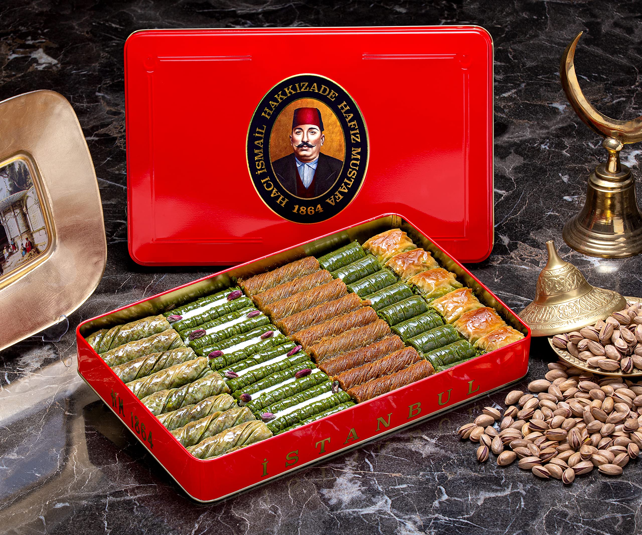 Premium Hafiz Mustafa 1864 Istanbul Baklava Pastry Gift Box - Authentic Turkish Baklava Dessert with Fresh Phyllo Dough, Pistachios, Hazelnuts & Walnuts - Perfect for Birthday, Christmas Gifts, Dinner Parties & Holiday Celebrations