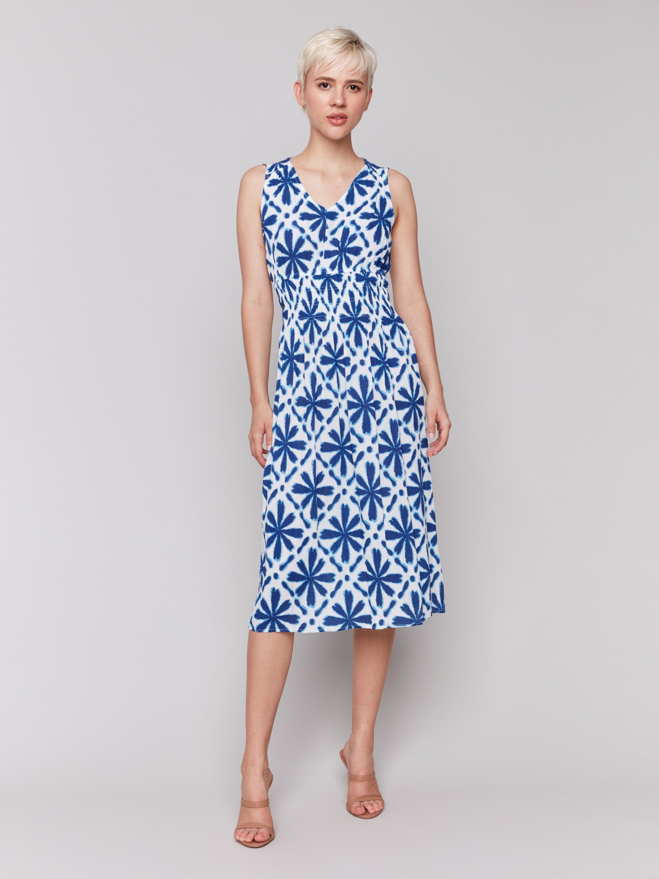 Floral Printed Sleeveless Empire Waist Summer Dress - Women's Casual Mosaic Pattern Sundress for Beach, Vacation & Outdoor Parties