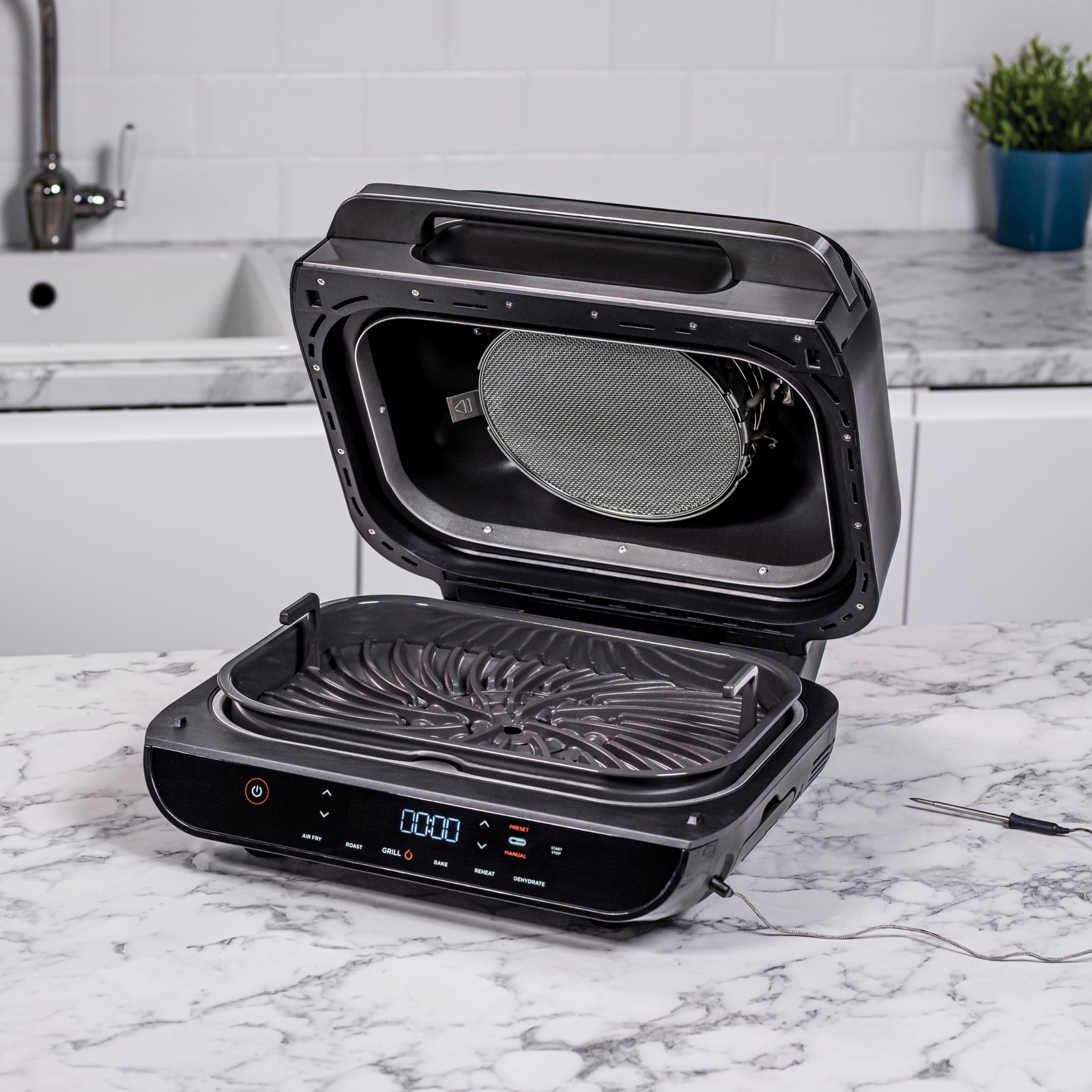 Ninja Foodi Max AG551UK Health Grill & Air Fryer - Grey | 5-in-1 Multi-Cooker for Grilling, Air Frying, Roasting, Baking & Dehydrating | Perfect for Healthy Meals, Family Dinners & Meal Prep