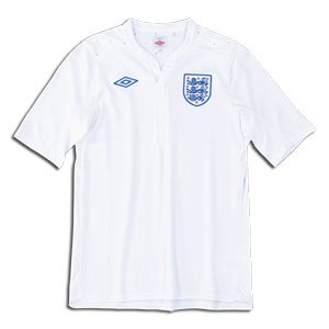 England 10/11 Home Soccer Jersey - Authentic Football Shirt for Men & Women - Perfect for Matches, Training, and Fan Support