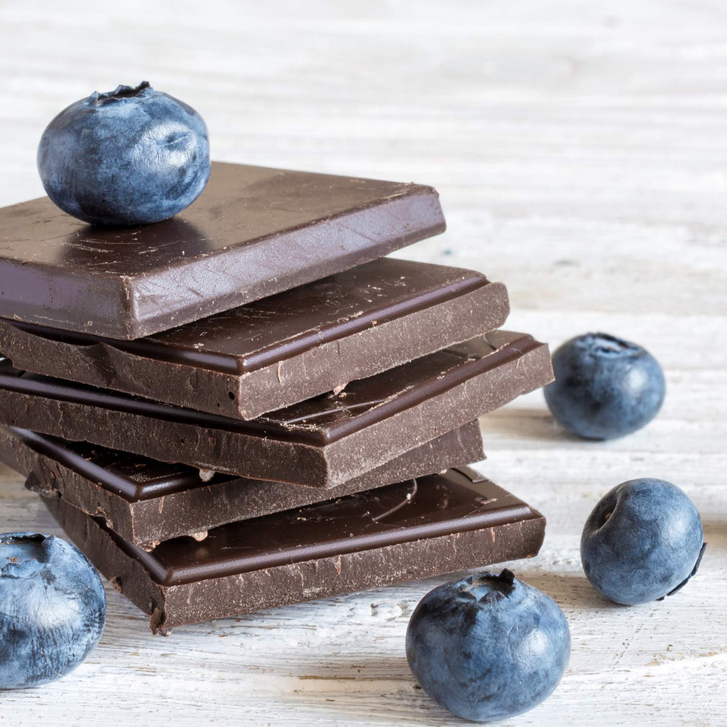 Delicious Gourmet Milk Chocolate Covered Blueberries - 4 lb Bulk Bag - Premium Snack for Parties, Gifts & Healthy Desserts - It's Delish Brand