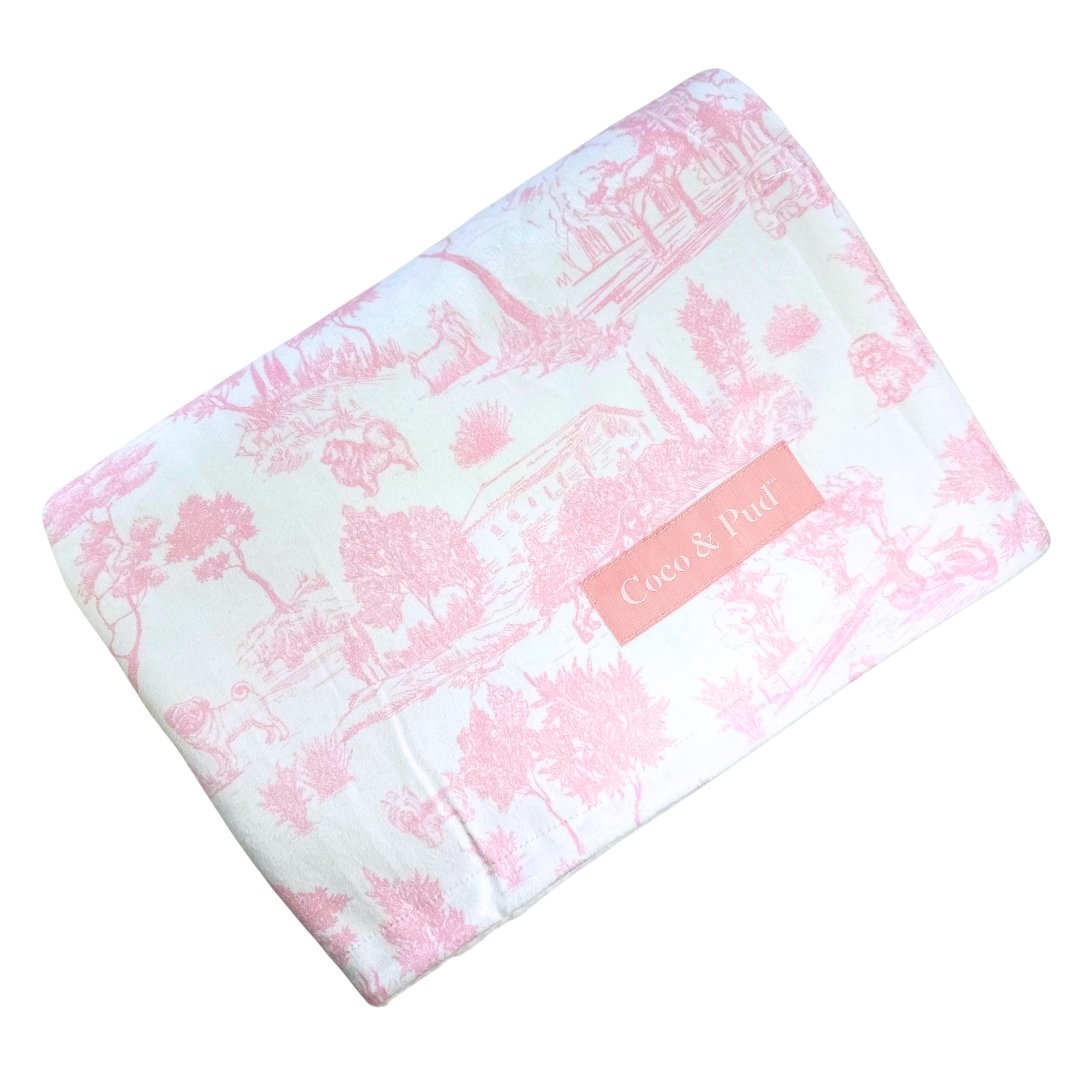Pink Dog Blanket for Pets - Soft & Cozy Pet Bed Cover - Perfect for Small, Medium & Large Dogs - Ideal for Beds, Couches & Travel Use