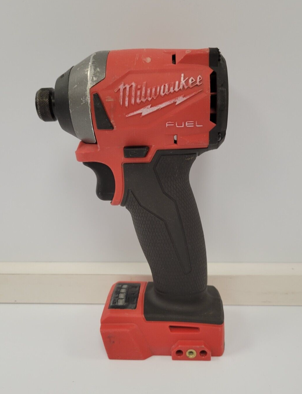 Milwaukee 2853-20 18V Cordless Impact Driver Kit with Battery & Charger - Powerful Tool for Construction, Auto Repair & DIY Projects