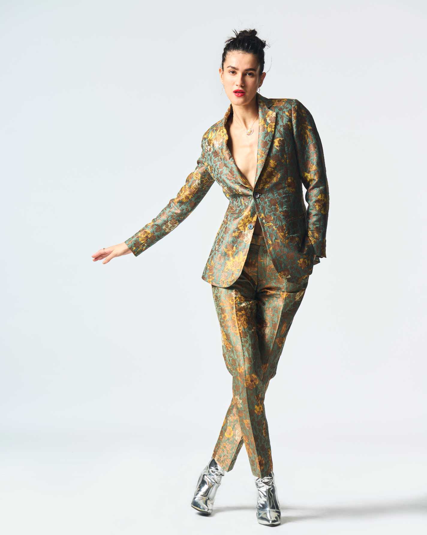Elegant Rana Blazer in Silk Brocade - Sage Green Women's Fashion Jacket for Office Wear & Special Occasions