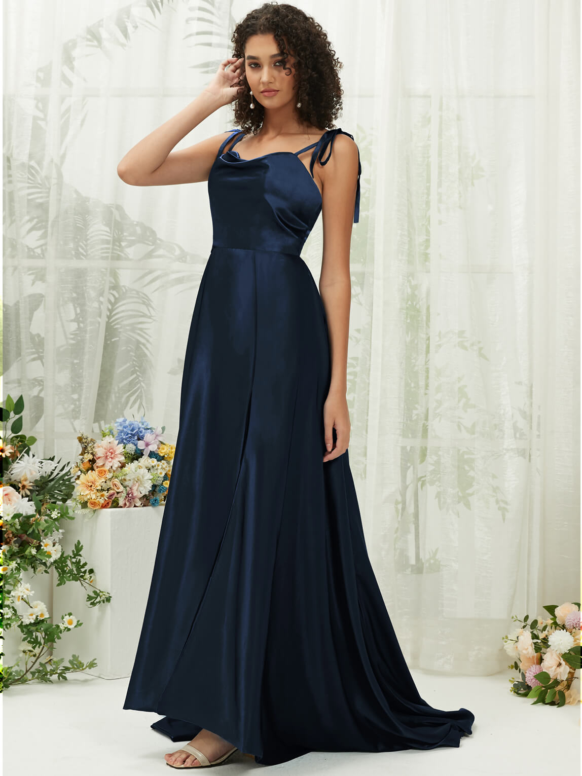 Elegant Dark Navy Satin Sweetheart Neckline Formal Gown with Adjustable Straps & Hidden Pocket - Perfect for Prom, Evening Gala, Wedding Guest & Special Occasions