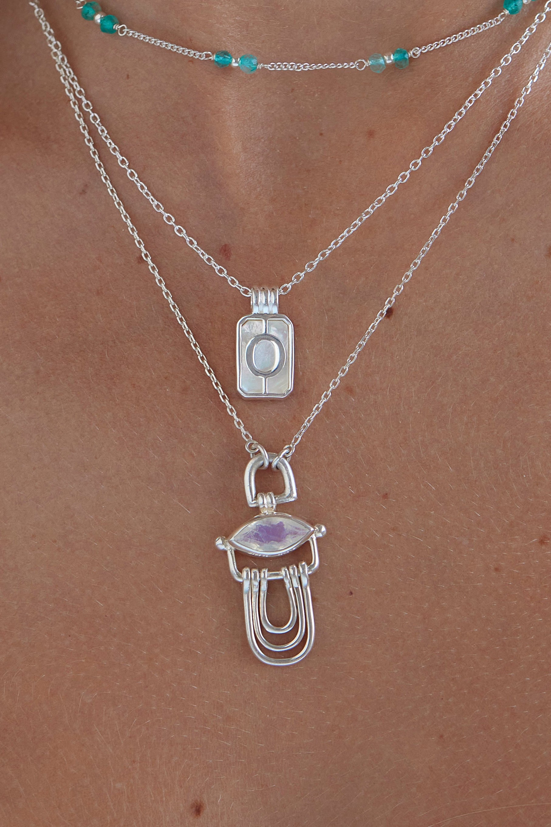 Initial A to Z Silver Necklace for Women - Personalized Alphabet Pendant Jewelry Gift for Her - Perfect for Birthdays, Anniversaries & Everyday Wear
