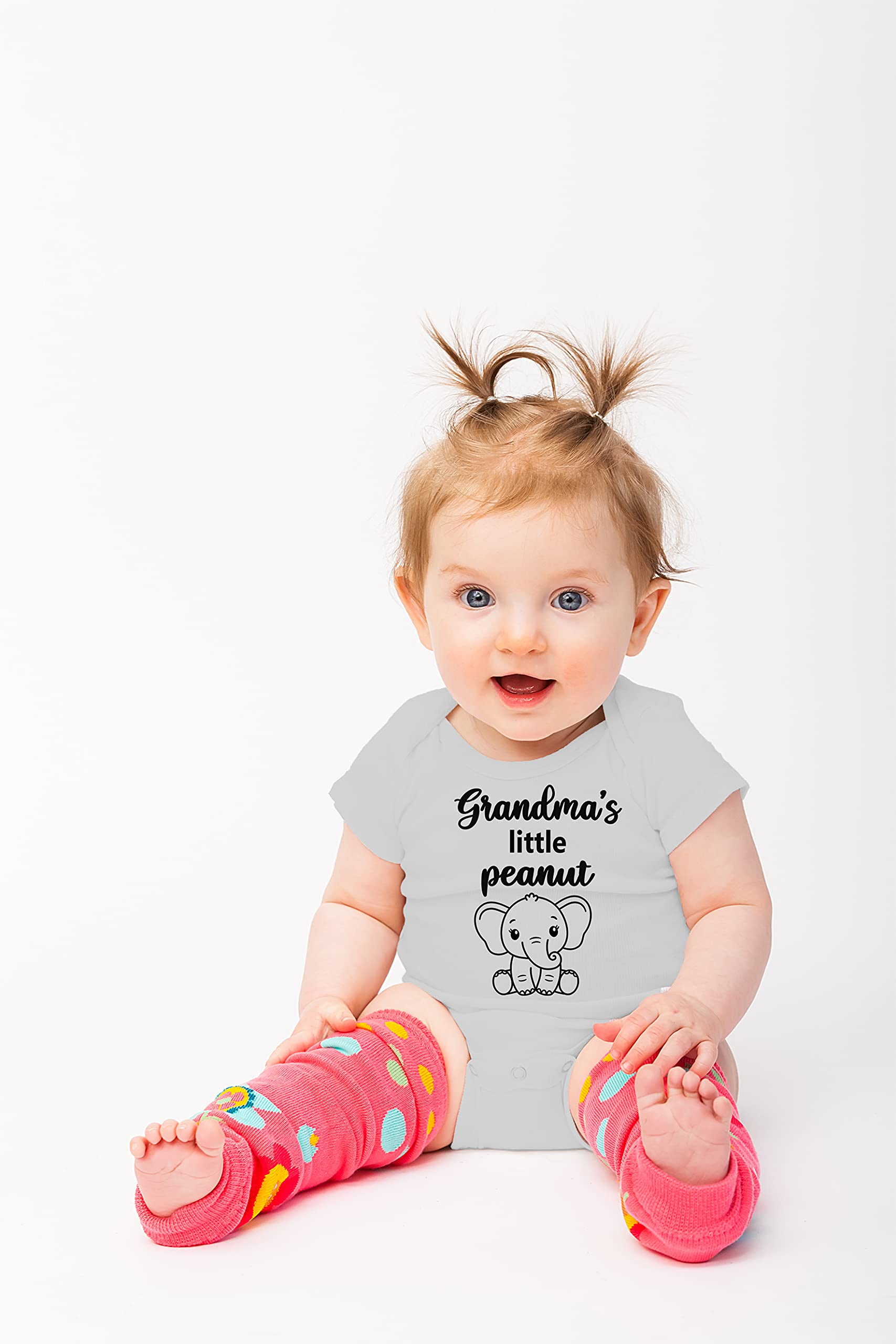 Funny Baby Bodysuit - Cute Newborn Romper for Baby Boys - Grandma's Little Peanut Design - Perfect for Photos, Playtime & Gifts