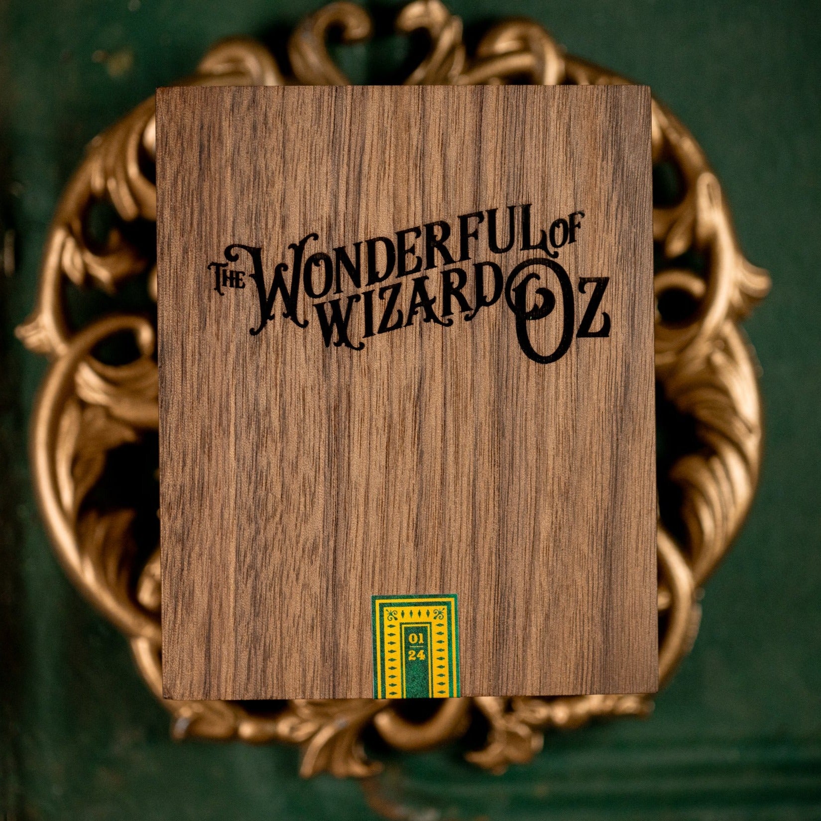The Wizard of Oz Legacy - Classic Collectible Book & Memorabilia for Fans | Perfect for Home Decor, Gifts, and Movie Enthusiasts