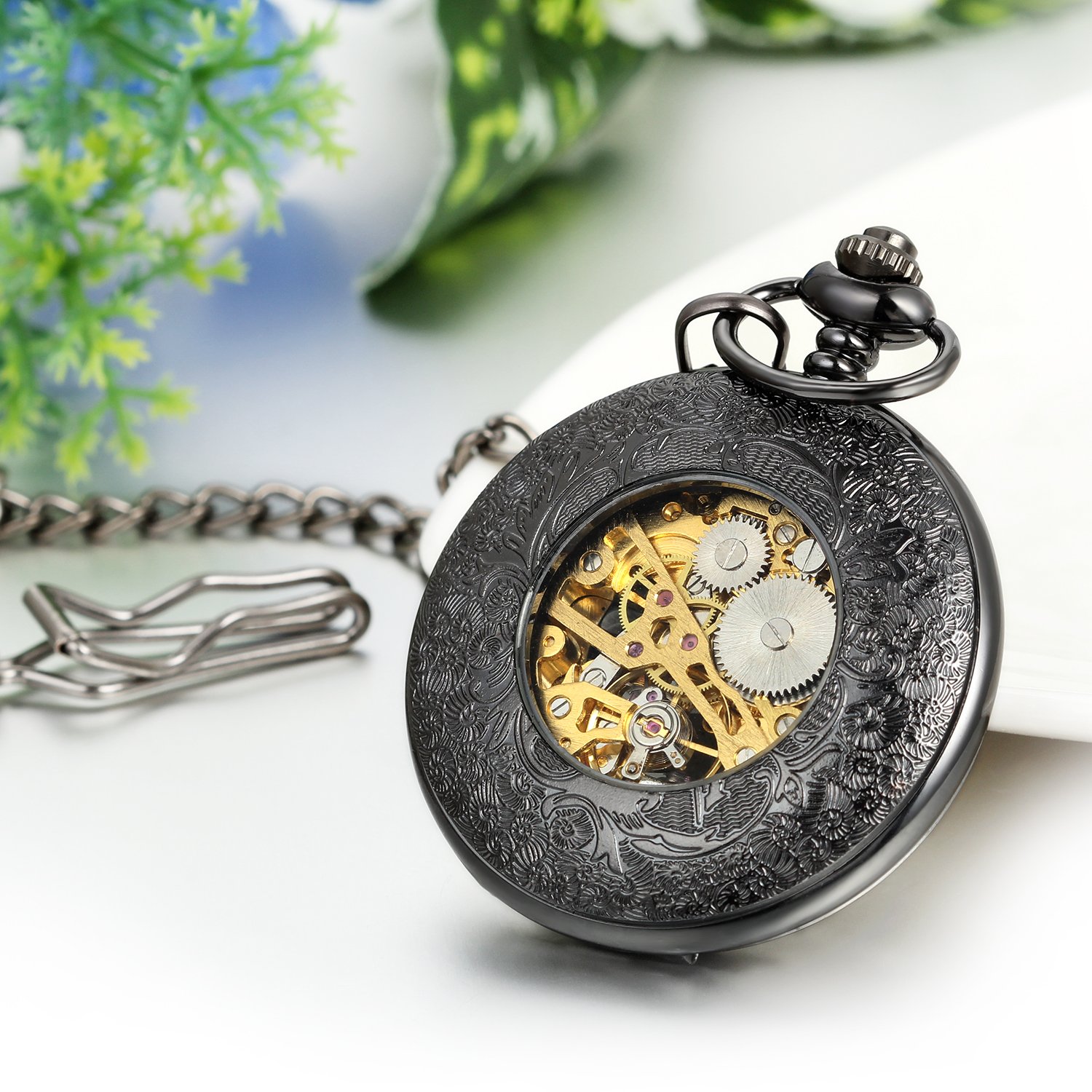 Antique Mechanical Pocket Watch - Retro Classic Hand-Wind Steampunk Fob Watch with Chain | Vintage Style Gift for Collectors, Cosplay & Special Occasions
