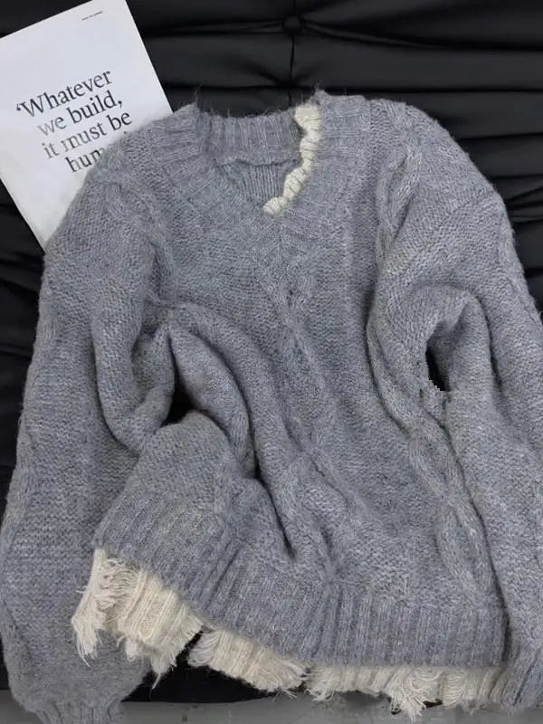 Korean Women's Red Patchwork Elegant Warm Short Knitted Sweater - Grey V-Neck Long Sleeve Office Pullover Tops for Autumn Winter | Chic Workwear & Casual Outfits