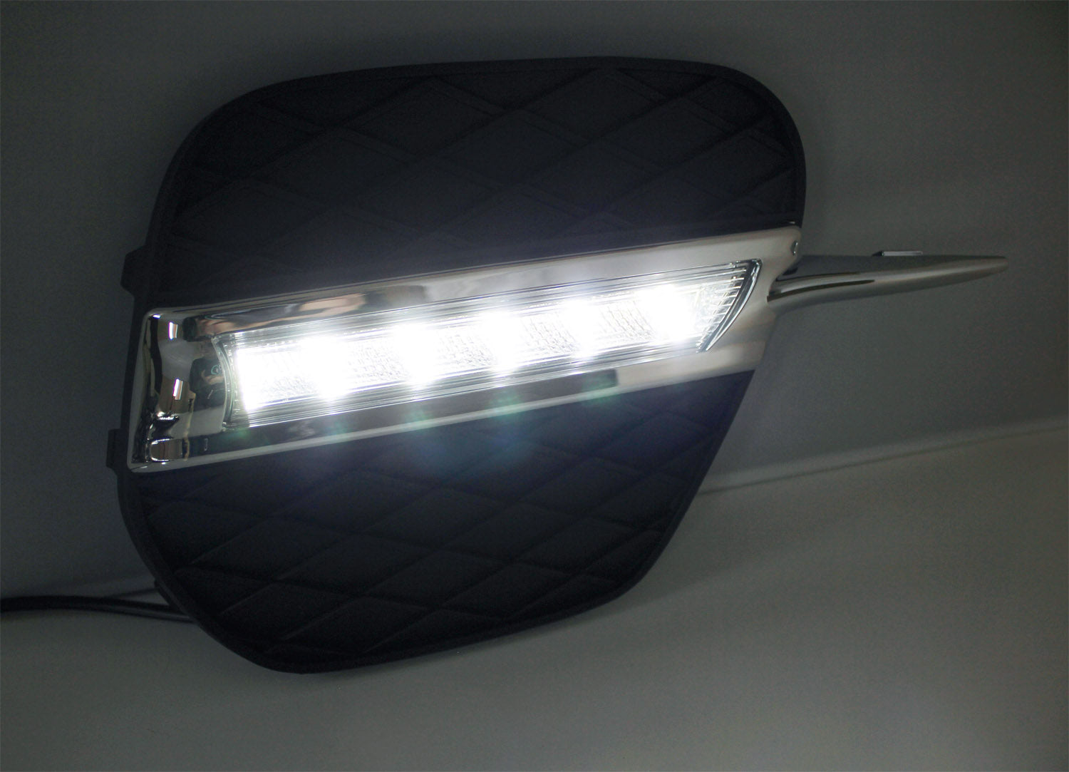 15W High Power LED Daytime Running Lights - Direct Fit for 2011-2013 BMW X5 E70 LCI - DRL Kit with Easy Installation - Perfect for Enhanced Visibility & Safety on Daytime Roads