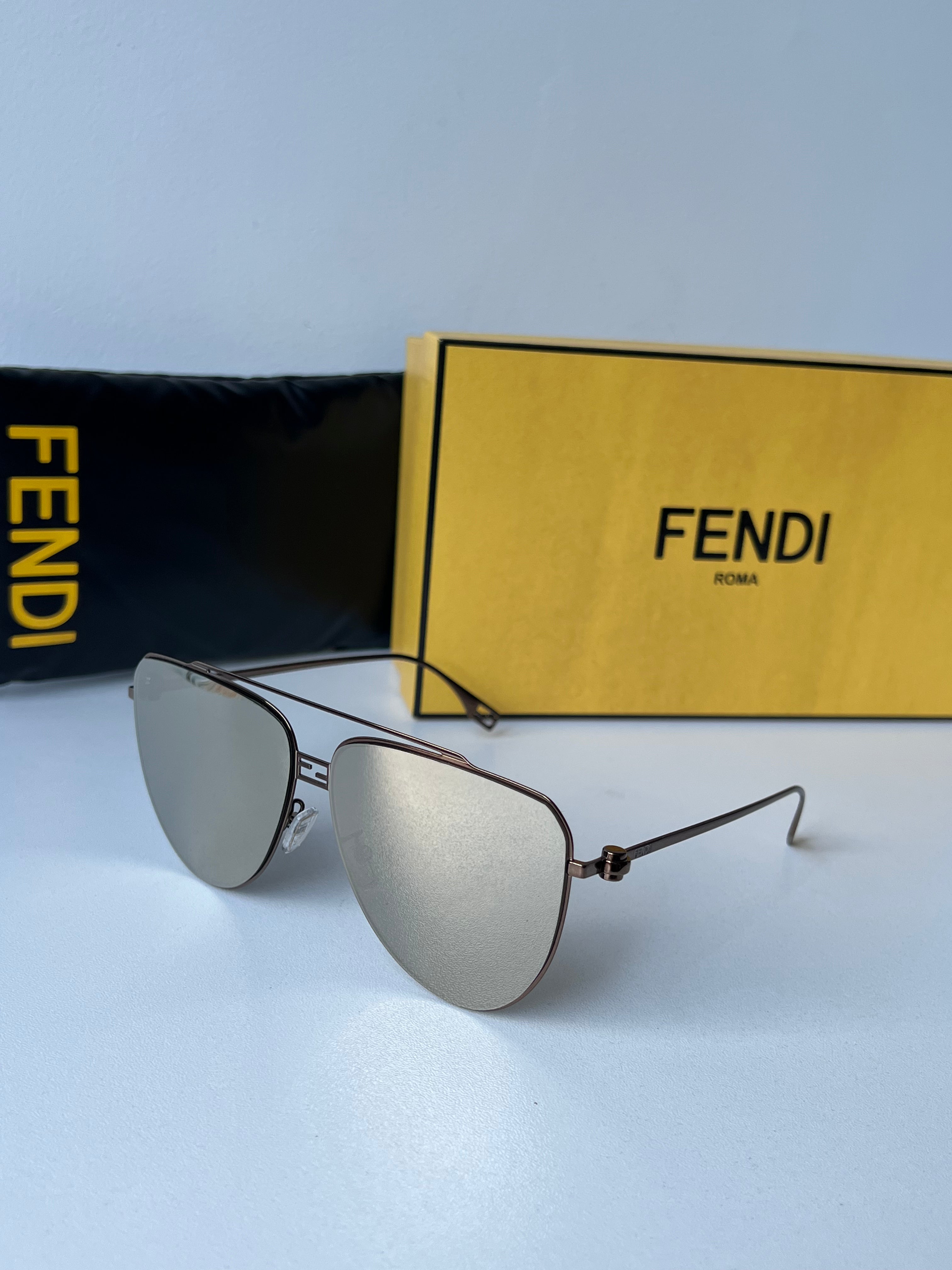 Fendi Baguette FE40122U Aviator Sunglasses - Bronze Mirror Lens Luxury Designer Shades for Women & Men | Perfect for Travel, Driving & Outdoor Fashion
