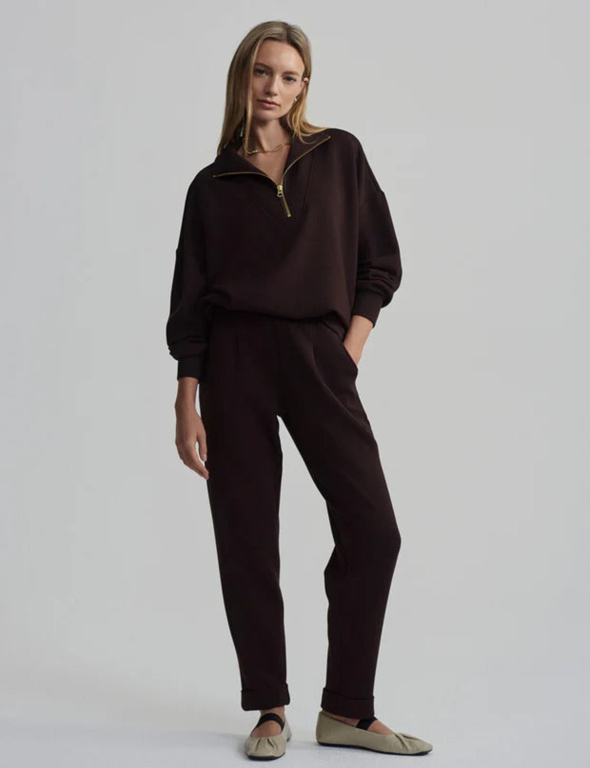 Hawley Half Zip Sweatshirt for Men & Women | Soft Cotton Blend Pullover | Coffee Bean Color | Perfect for Casual Wear, Outdoor Activities & Layering in Cool Weather