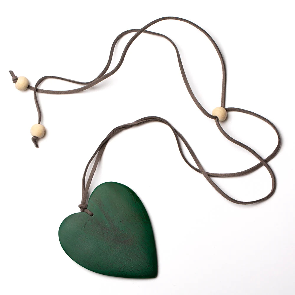 Dark Green Simple Wooden Heart Necklace - Handmade Wooden Pendant Jewelry for Women - Perfect for Valentine's Day, Anniversary Gifts & Boho Fashion Accessories