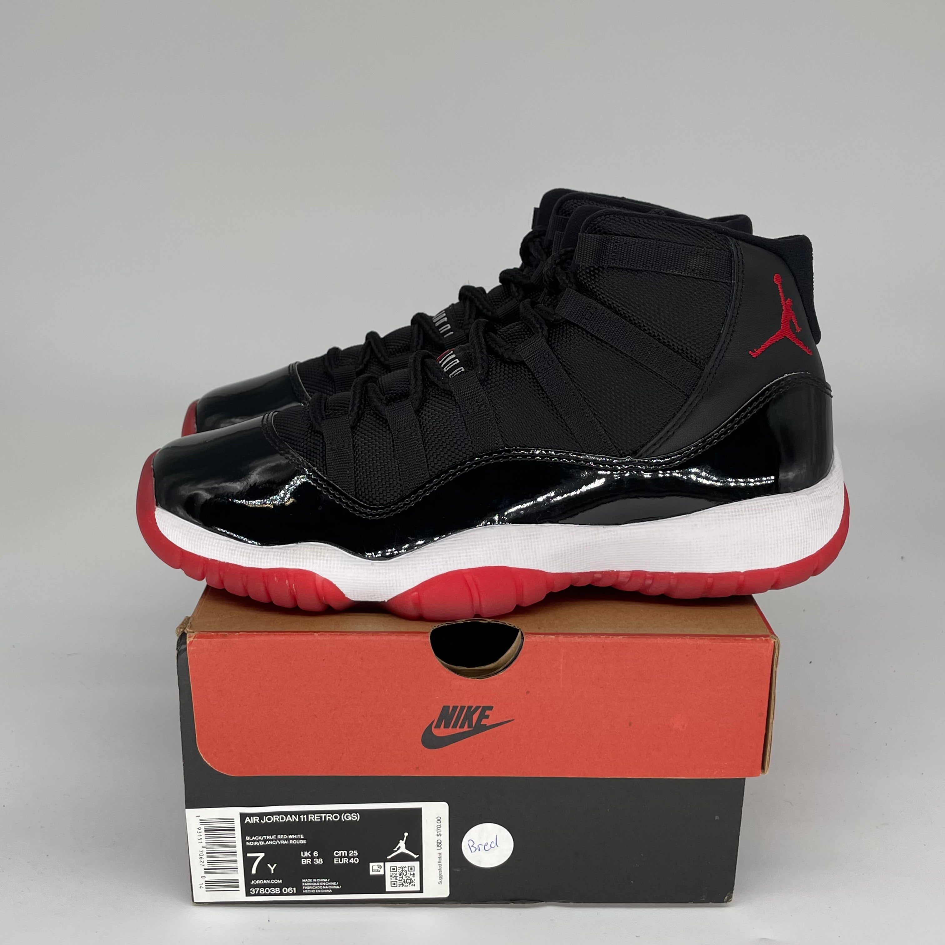 AIR JORDAN 11 Retro BRED Basketball Shoes Size 7Y (378038-061) - Perfect for Streetwear, Sneaker Collection & Basketball Games